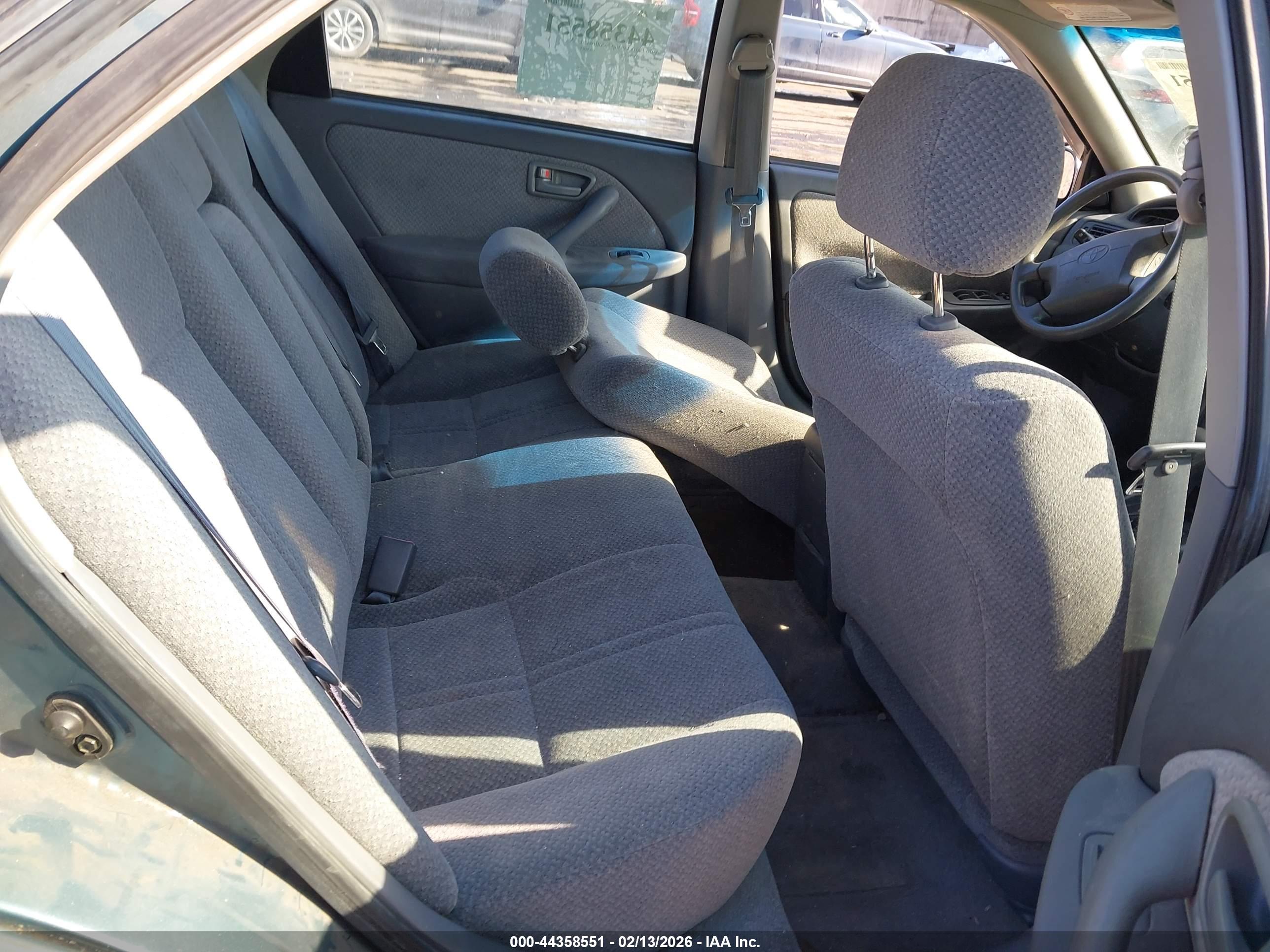 TOYOTA CAMRY image 8