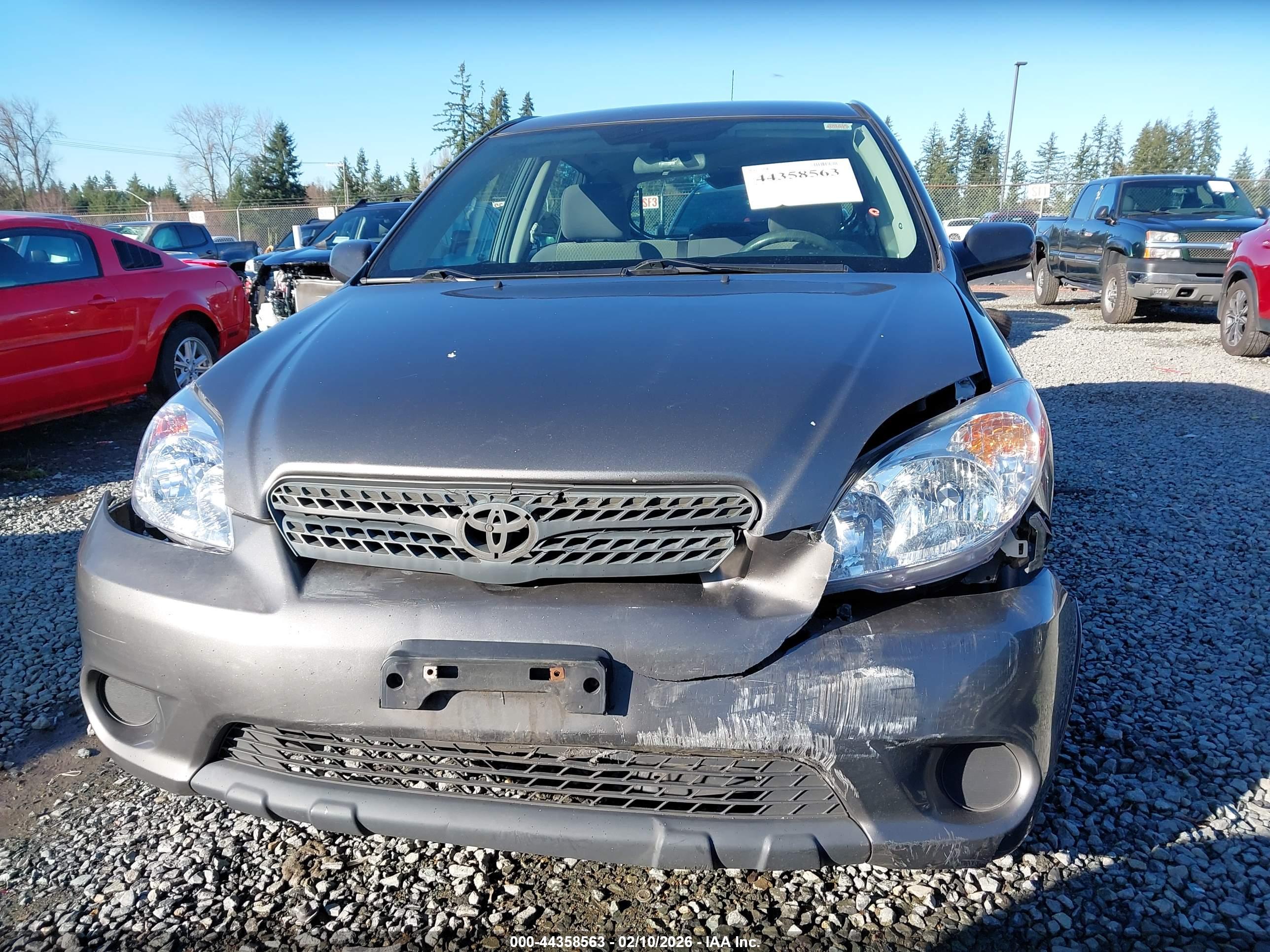 TOYOTA MATRIX image 6