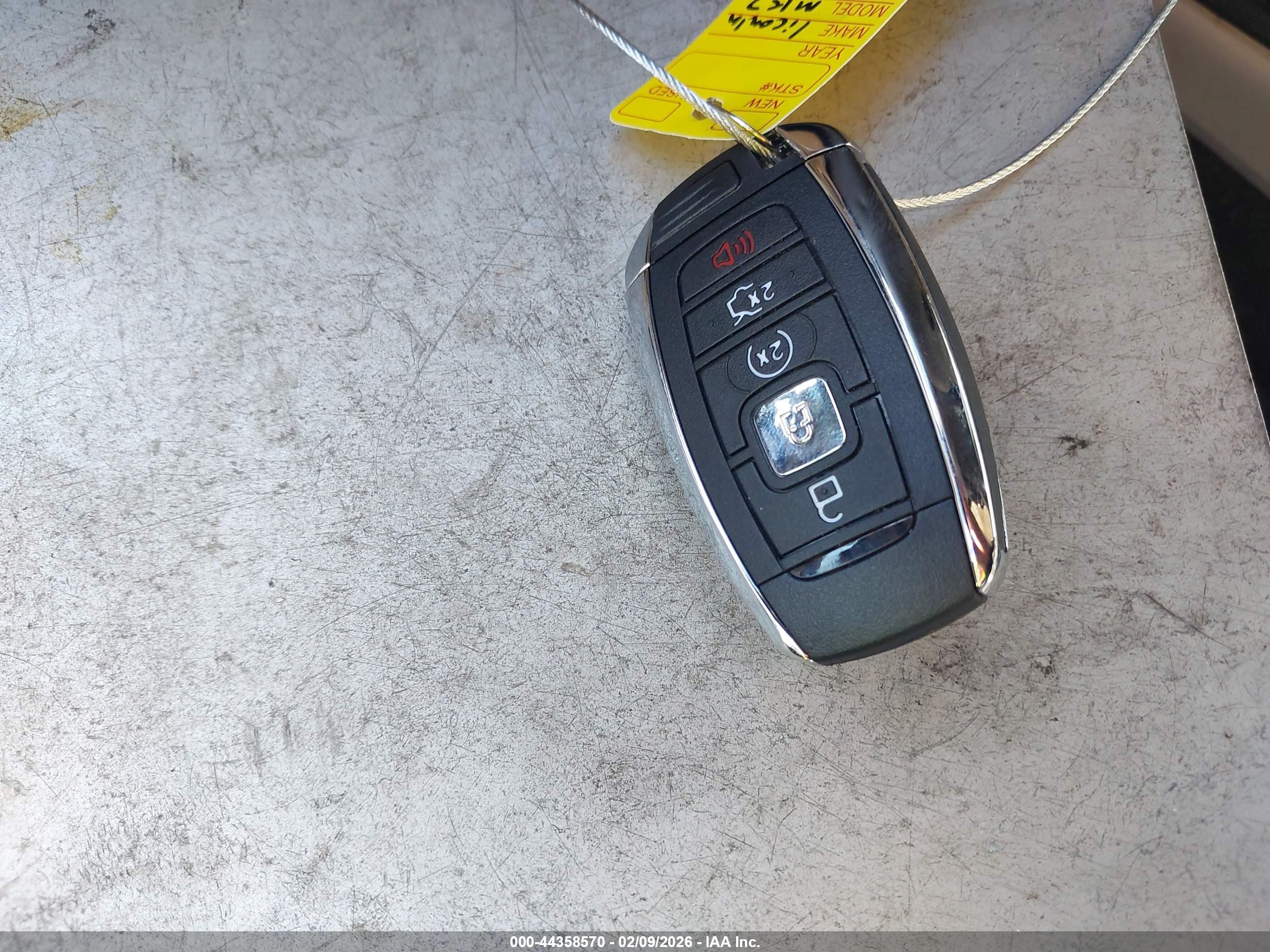 LINCOLN MKZ image 11