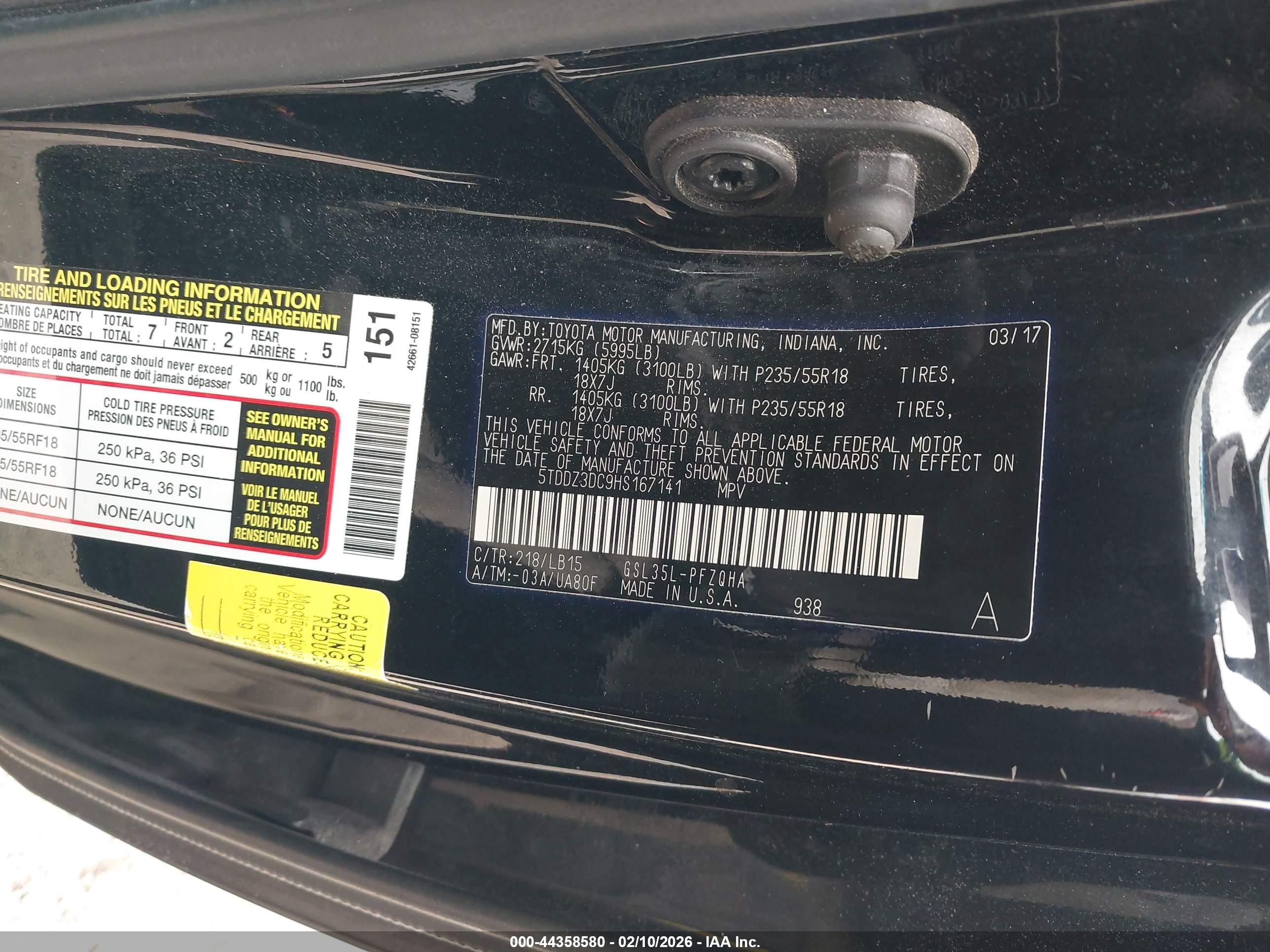TOYOTA SIENNA image 9