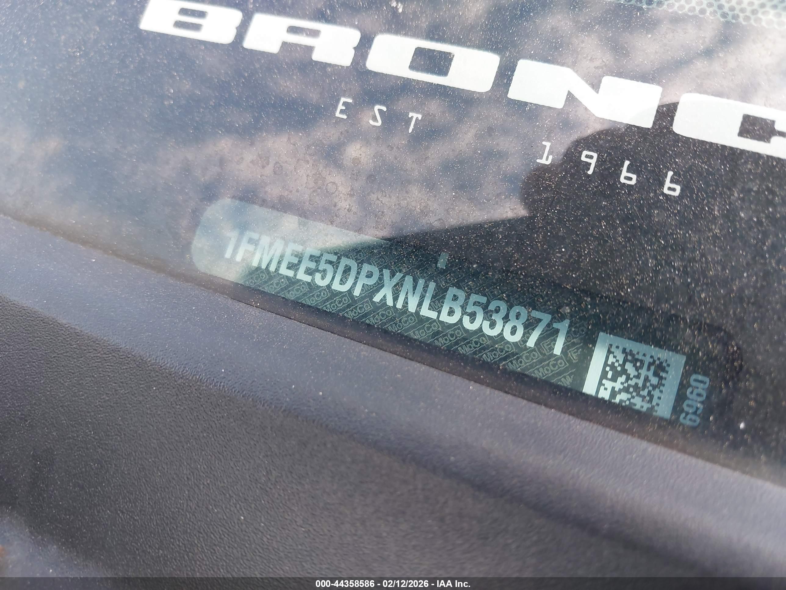 FORD BRONCO image 9