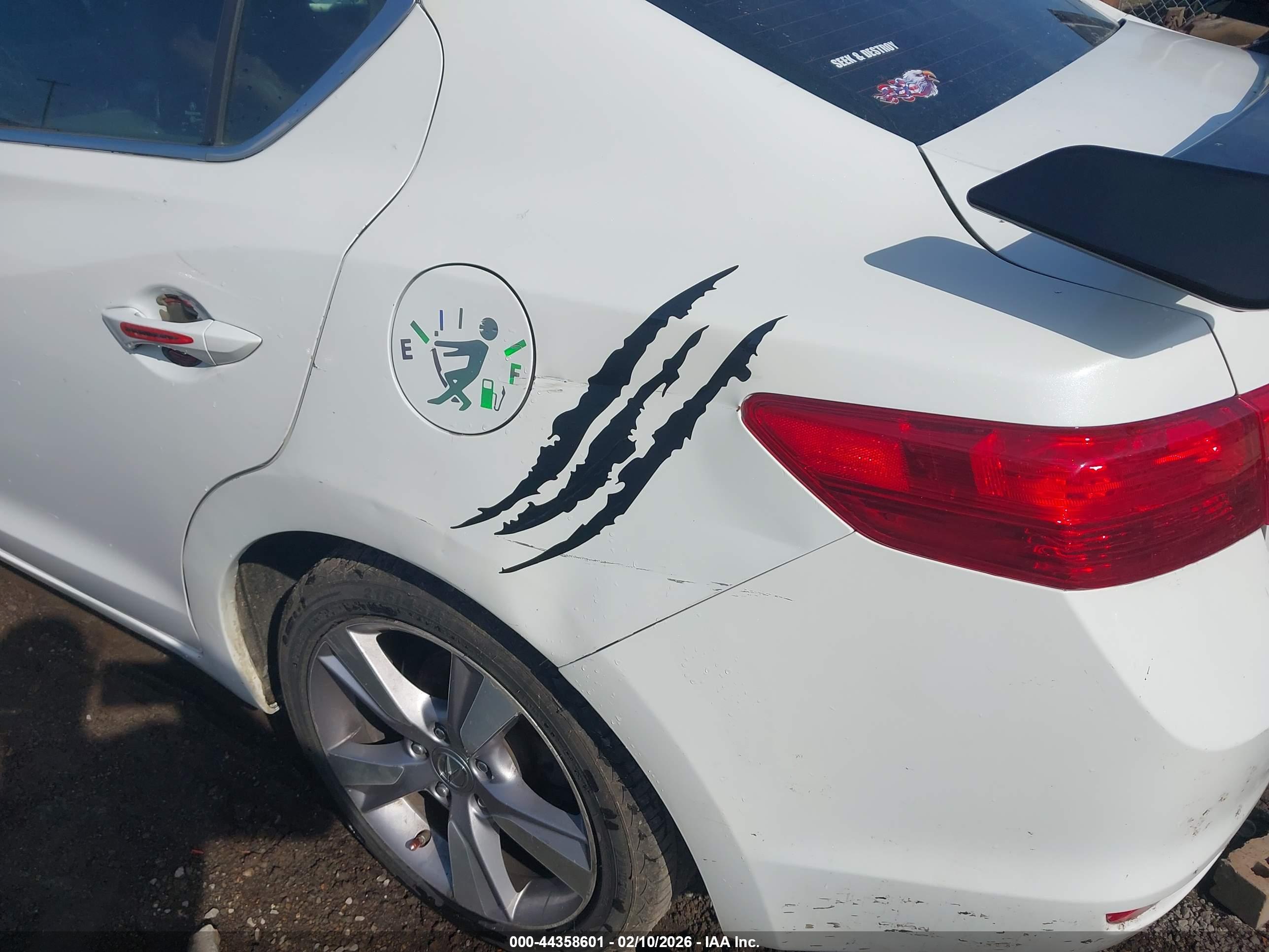 ACURA ILX image 6
