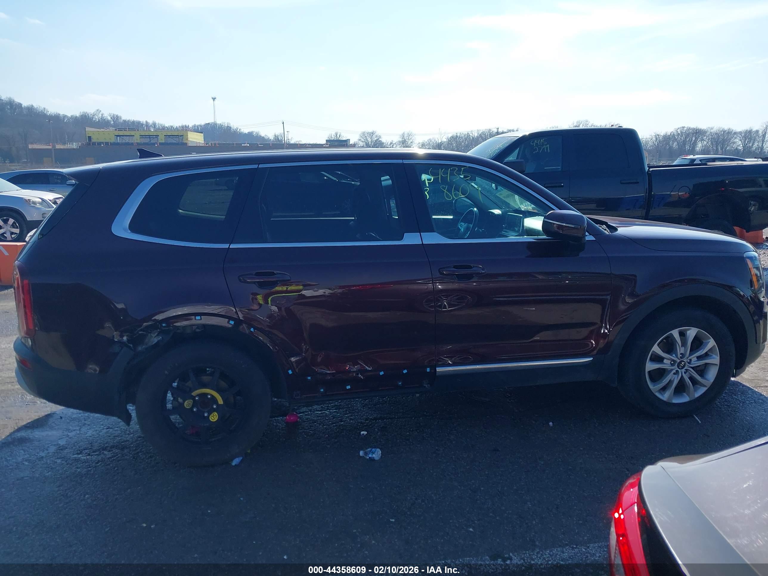 KIA TELLURIDE image 6