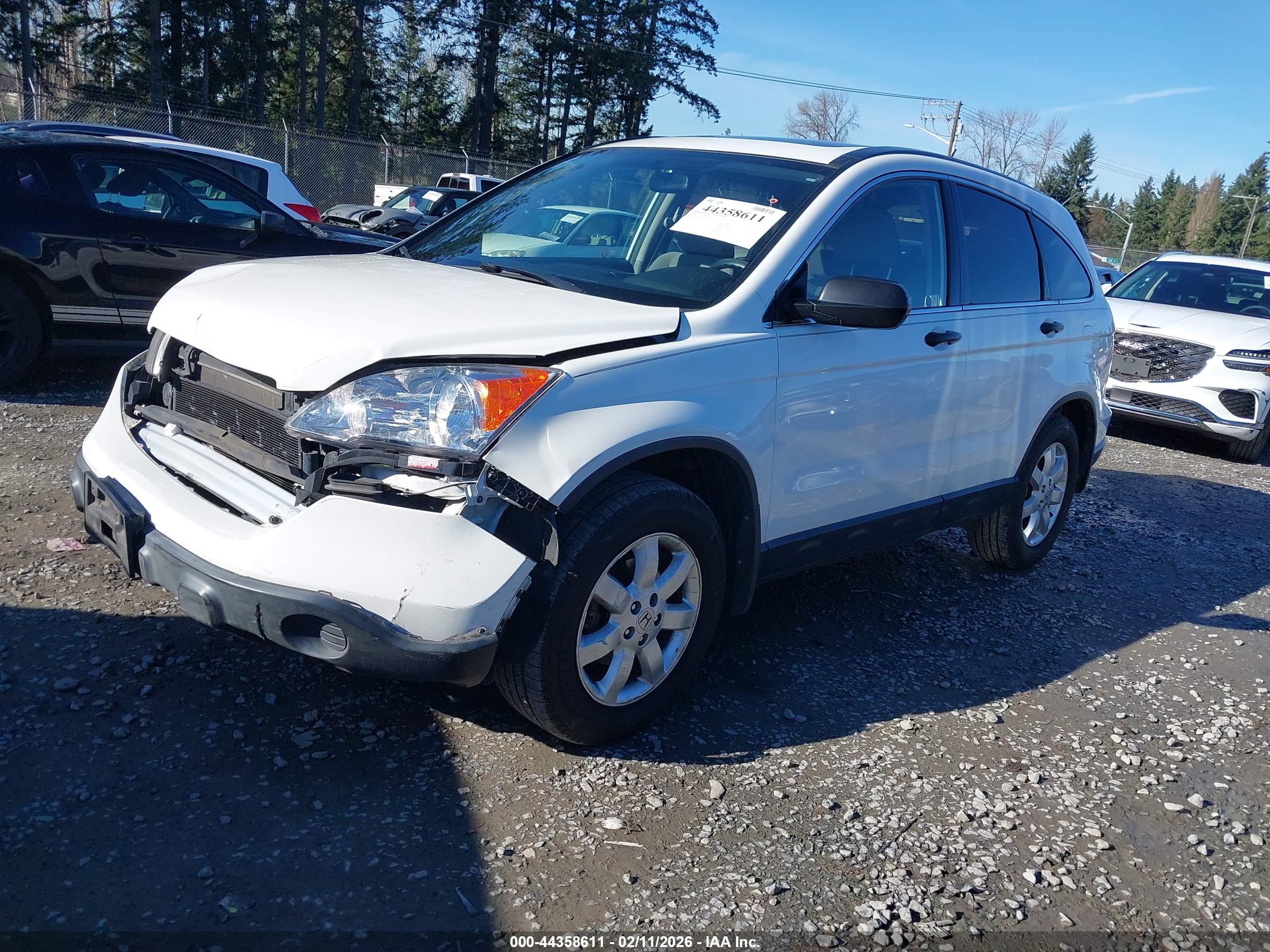 HONDA CR-V image 2