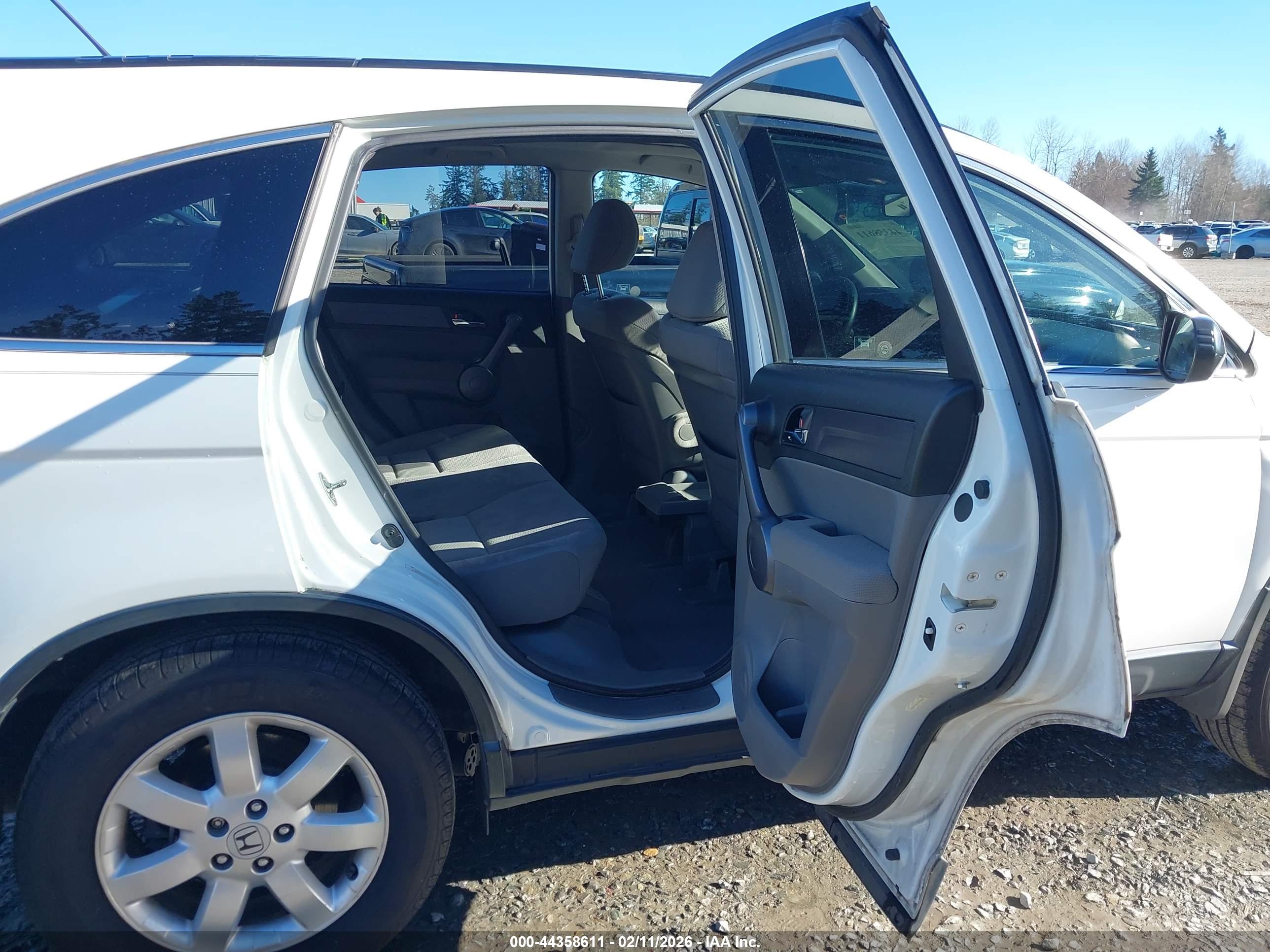 HONDA CR-V image 8