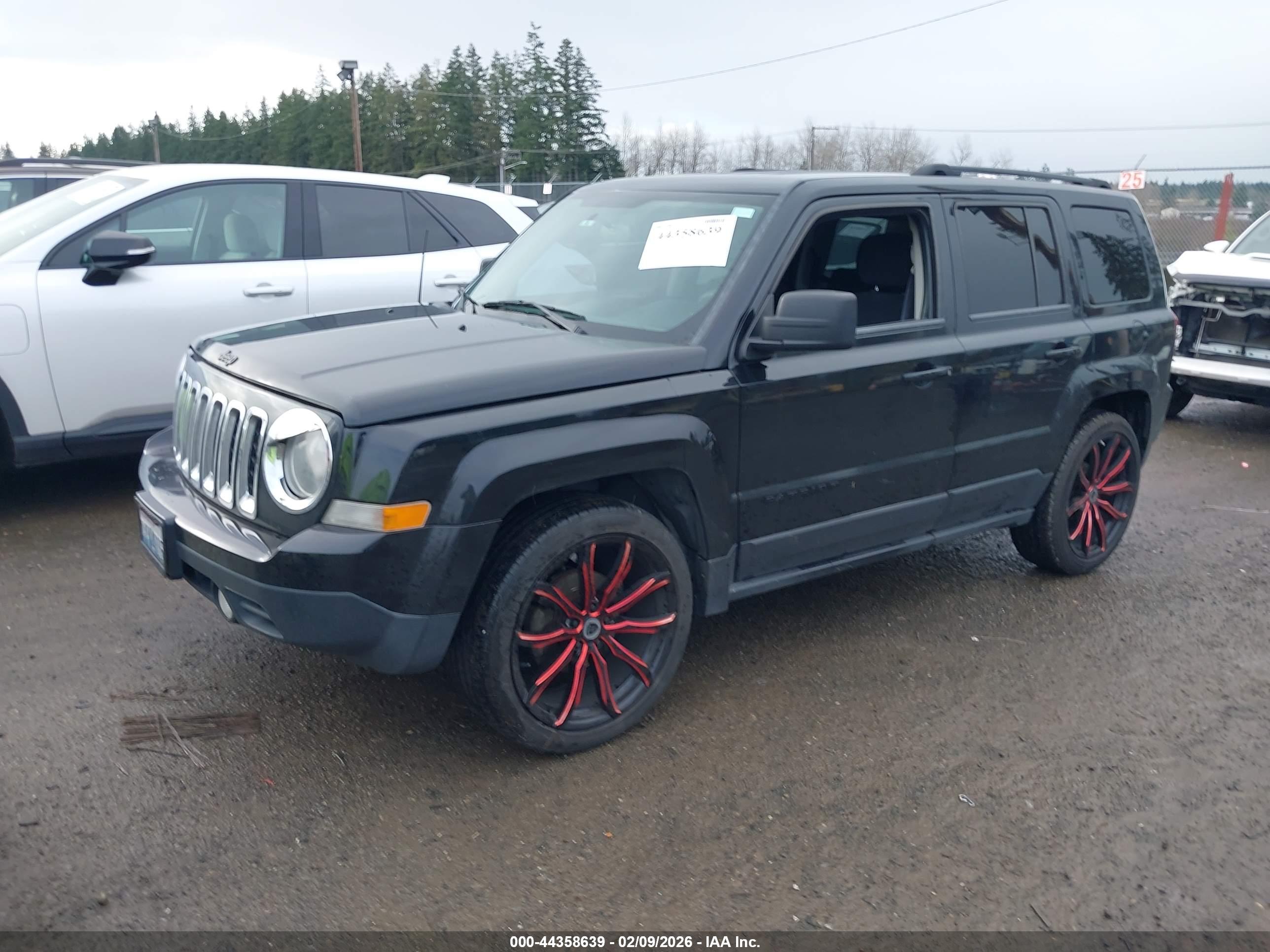 JEEP PATRIOT image 2