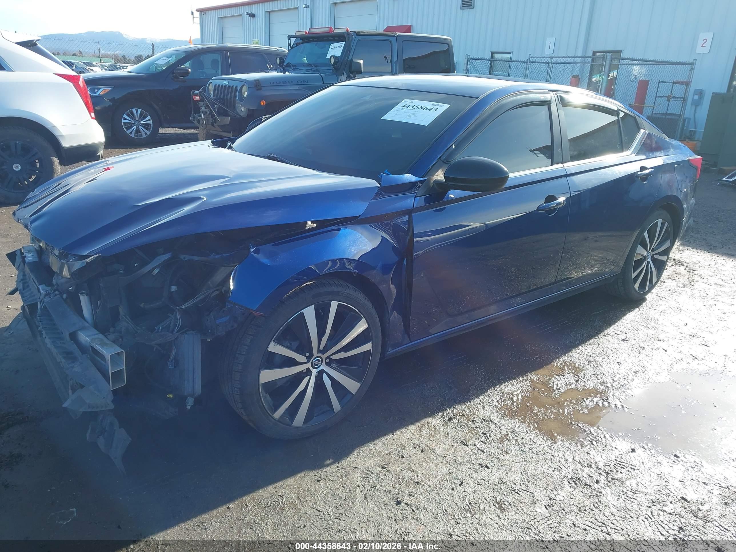 NISSAN ALTIMA image 2