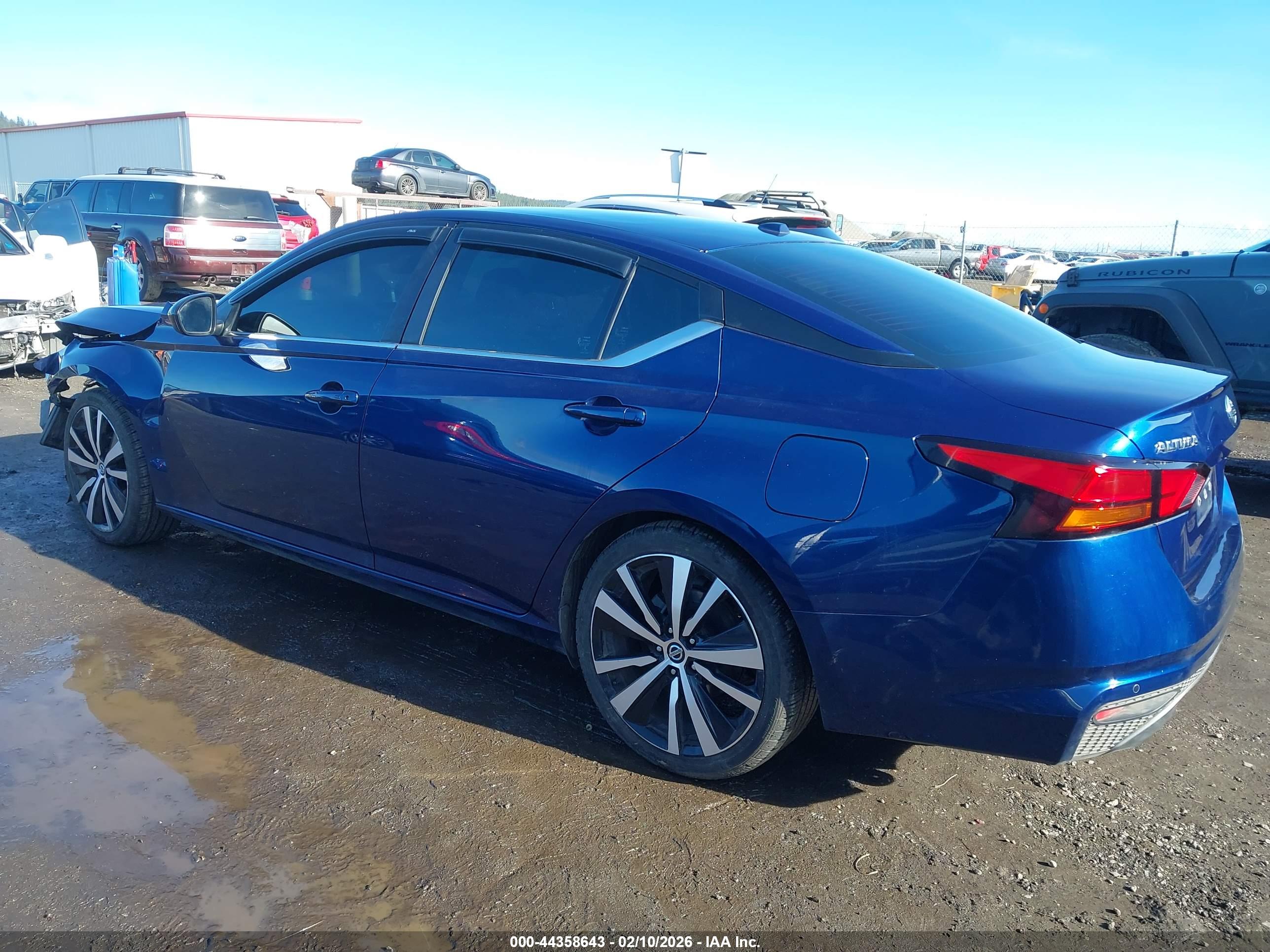 NISSAN ALTIMA image 3