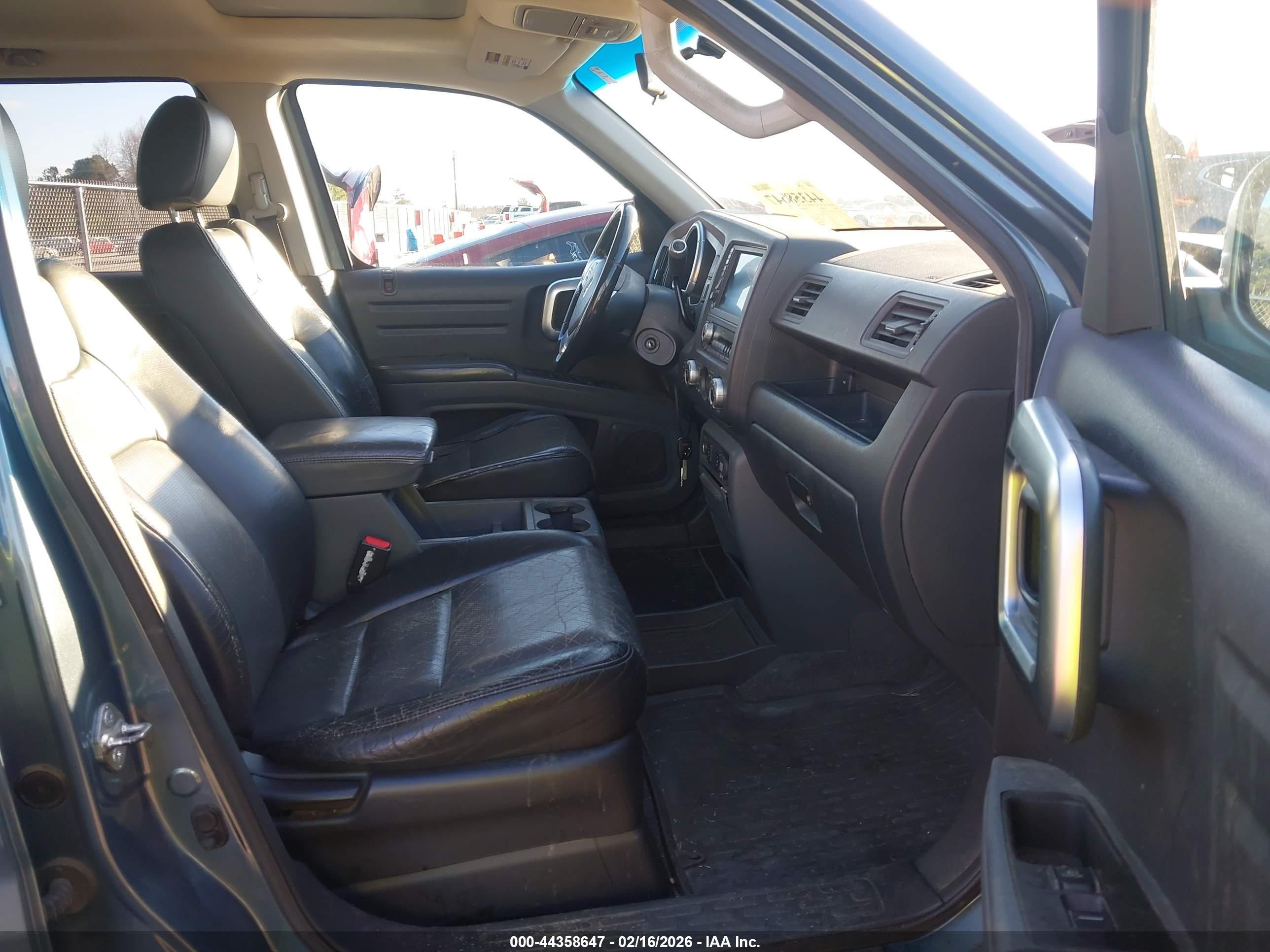 HONDA RIDGELINE image 5