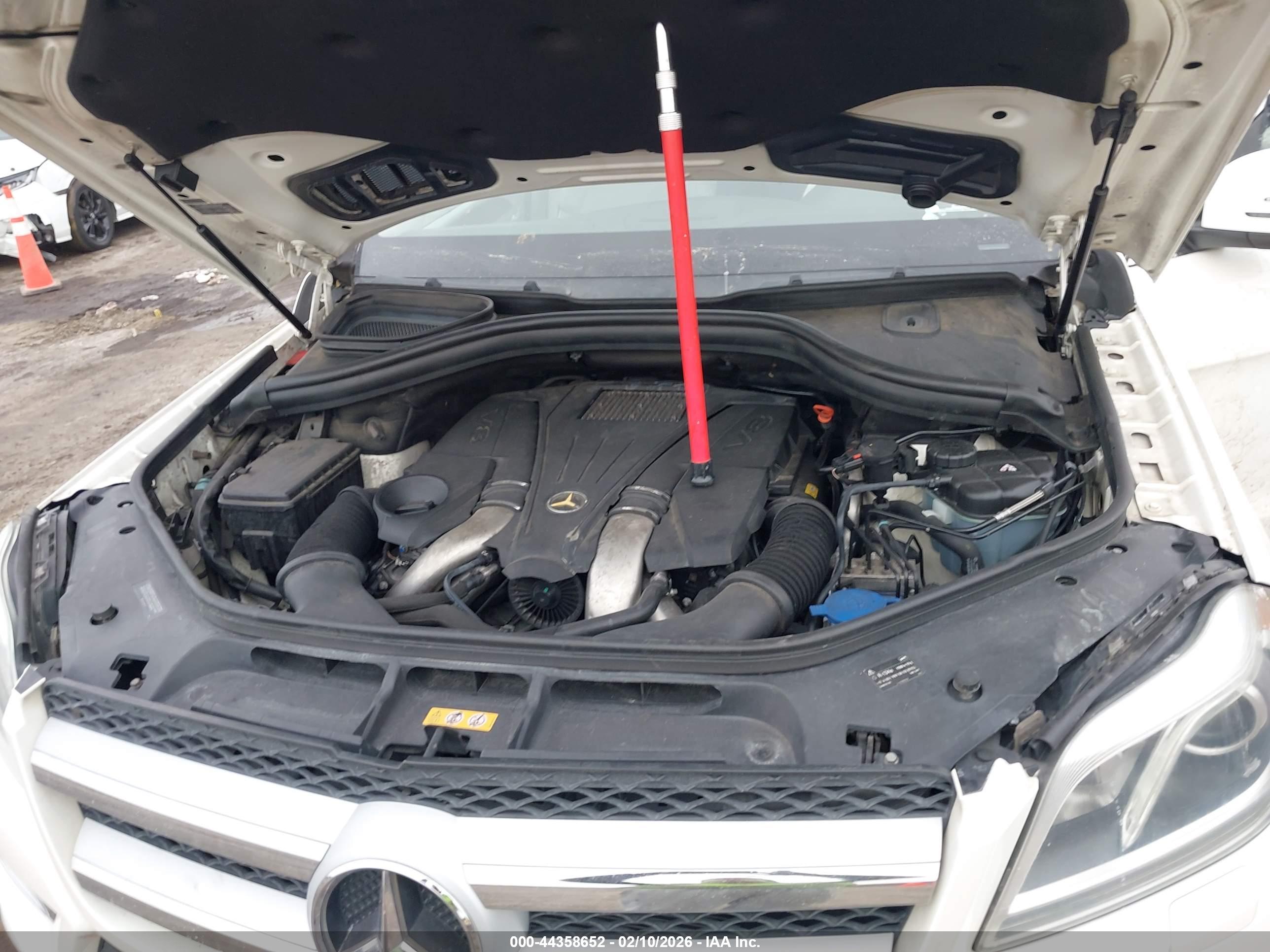 MERCEDES-BENZ GL image 10