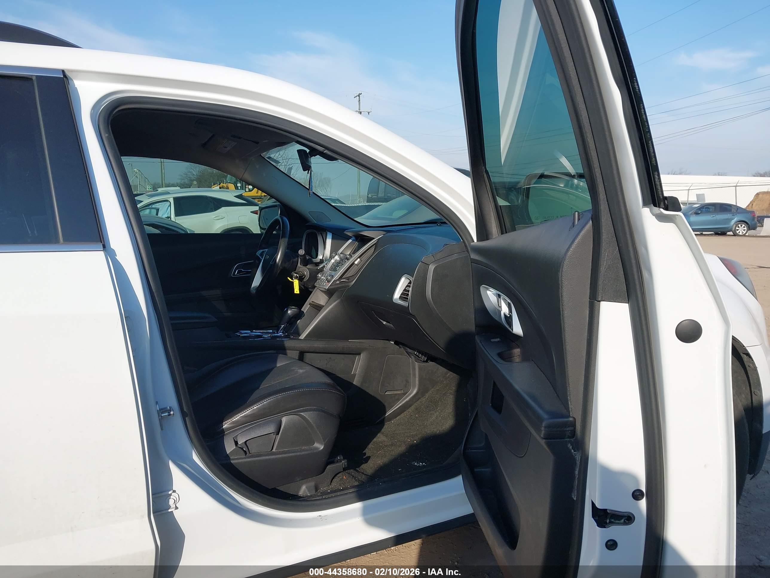 CHEVROLET EQUINOX image 5
