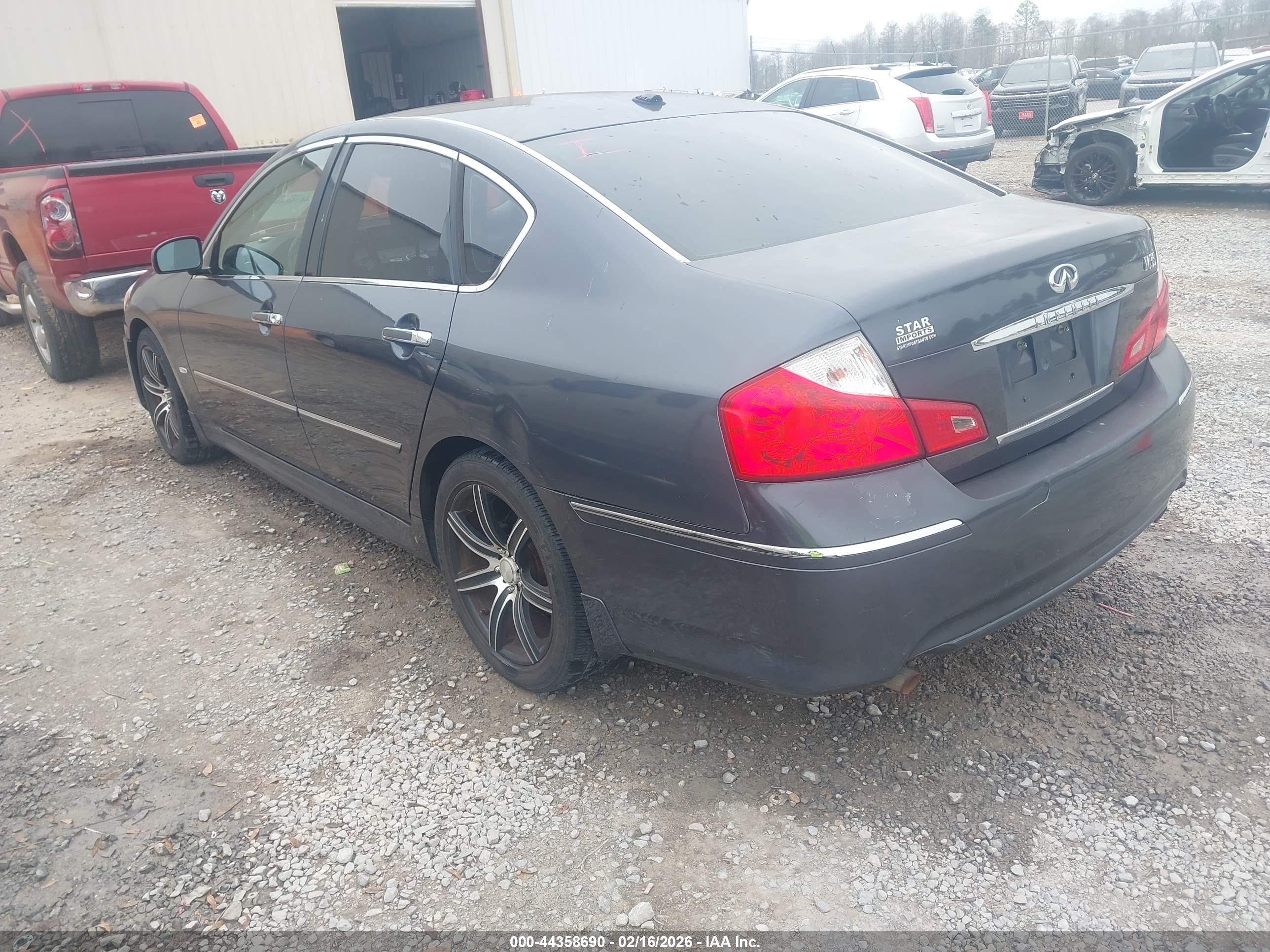 INFINITI M35 image 3