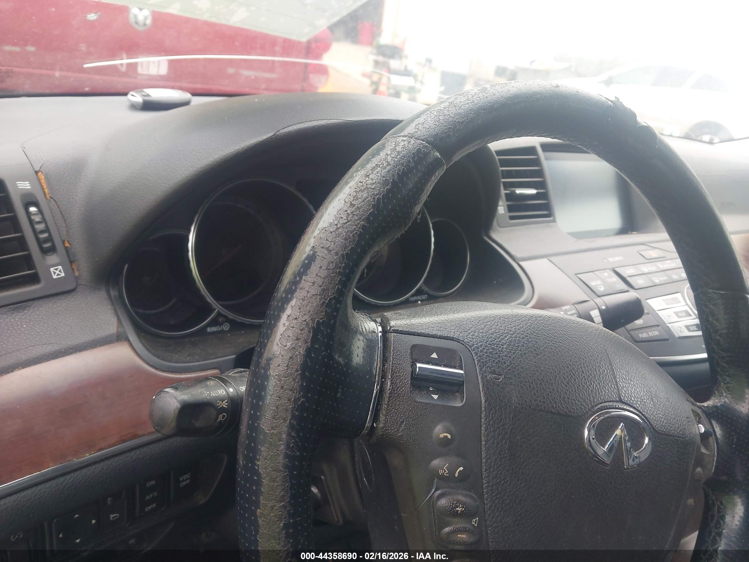 INFINITI M35 image 7