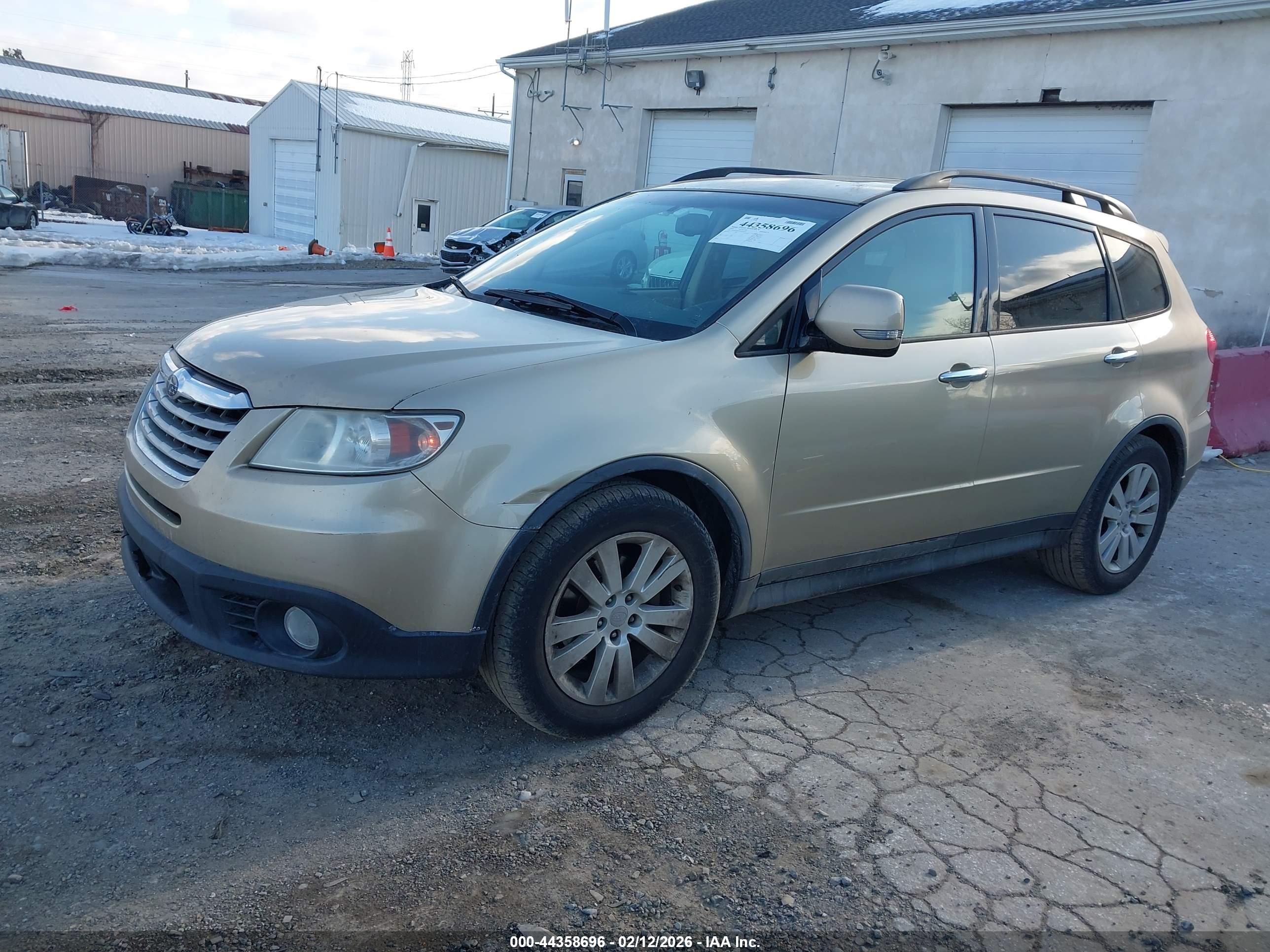 SUBARU TRIBECA image 2