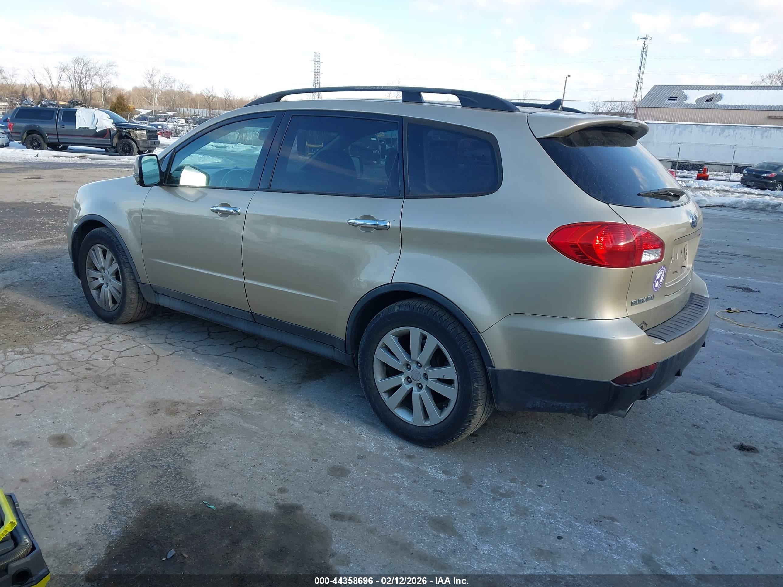 SUBARU TRIBECA image 3