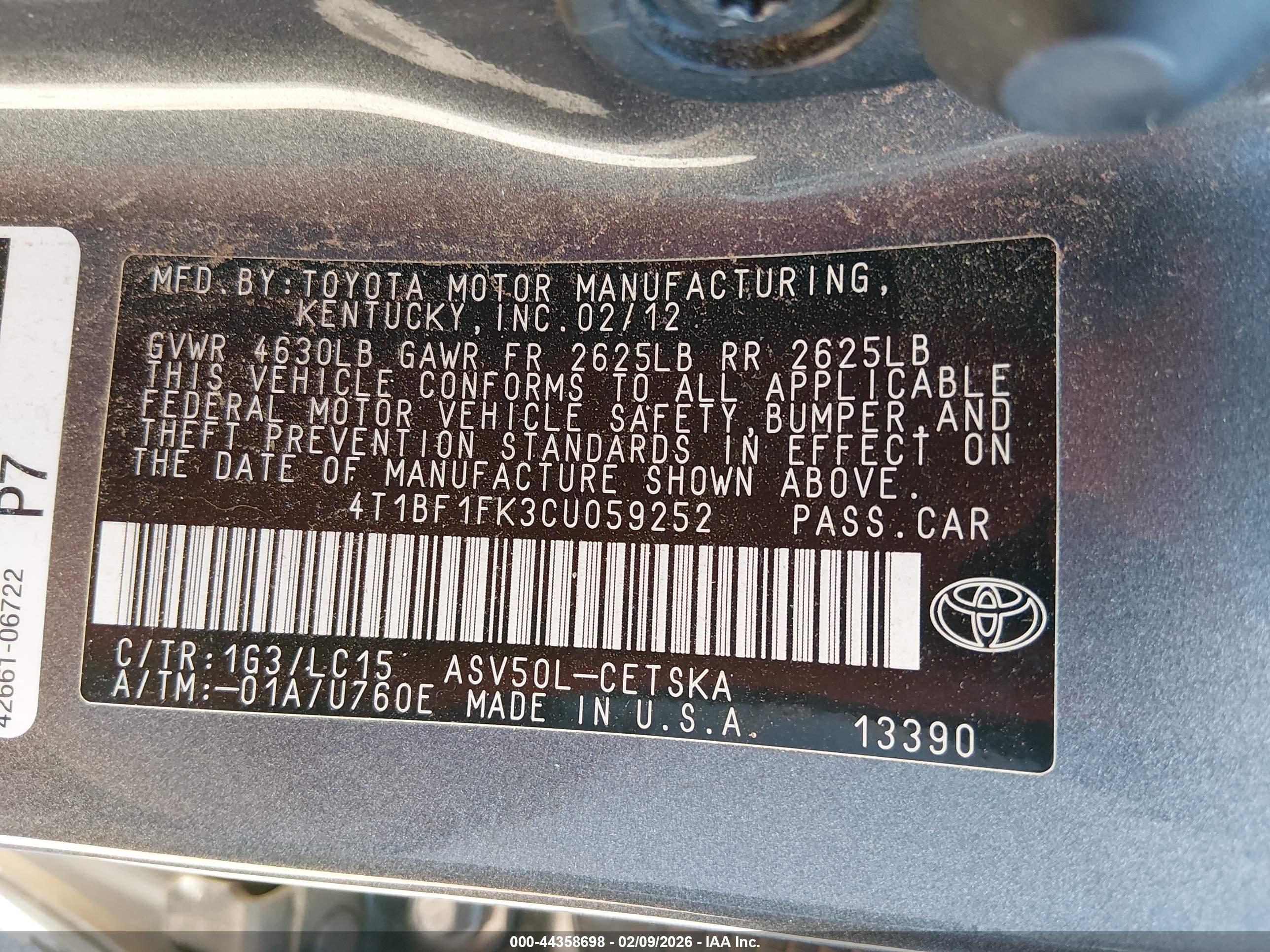 TOYOTA CAMRY image 9