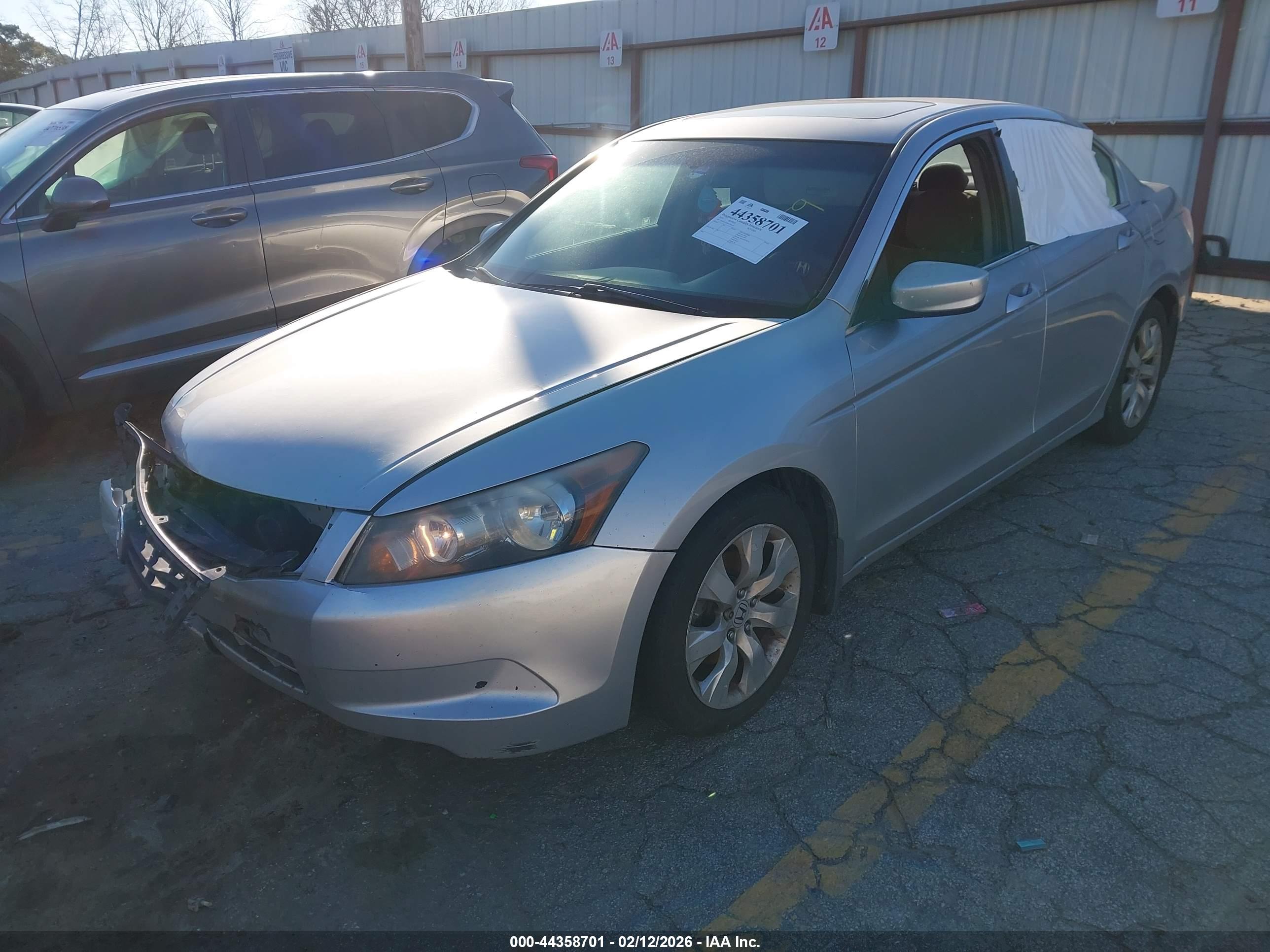 HONDA ACCORD image 2