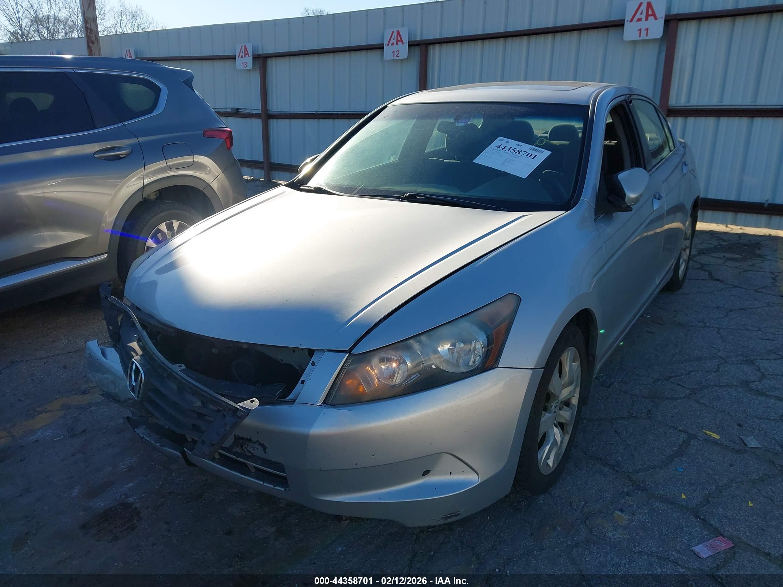 HONDA ACCORD image 6