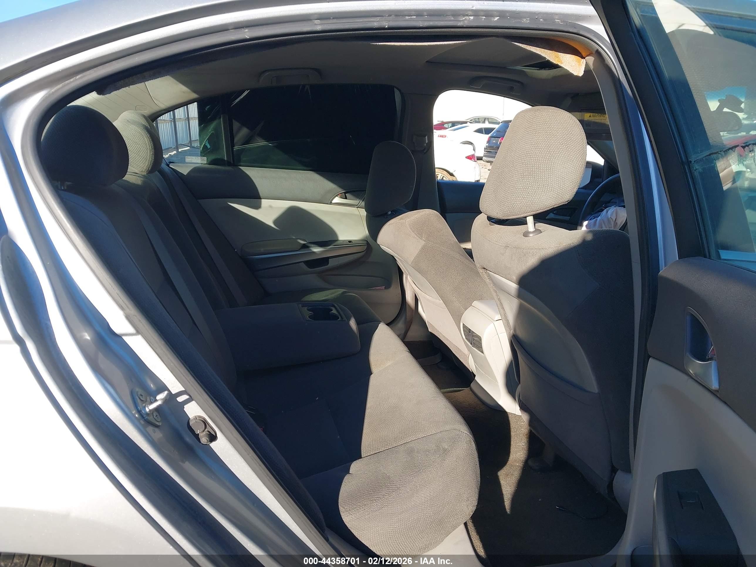 HONDA ACCORD image 8