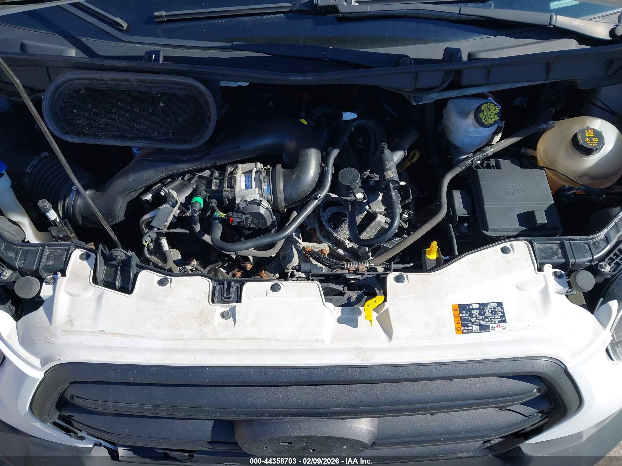 FORD TRANSIT-250 image 10