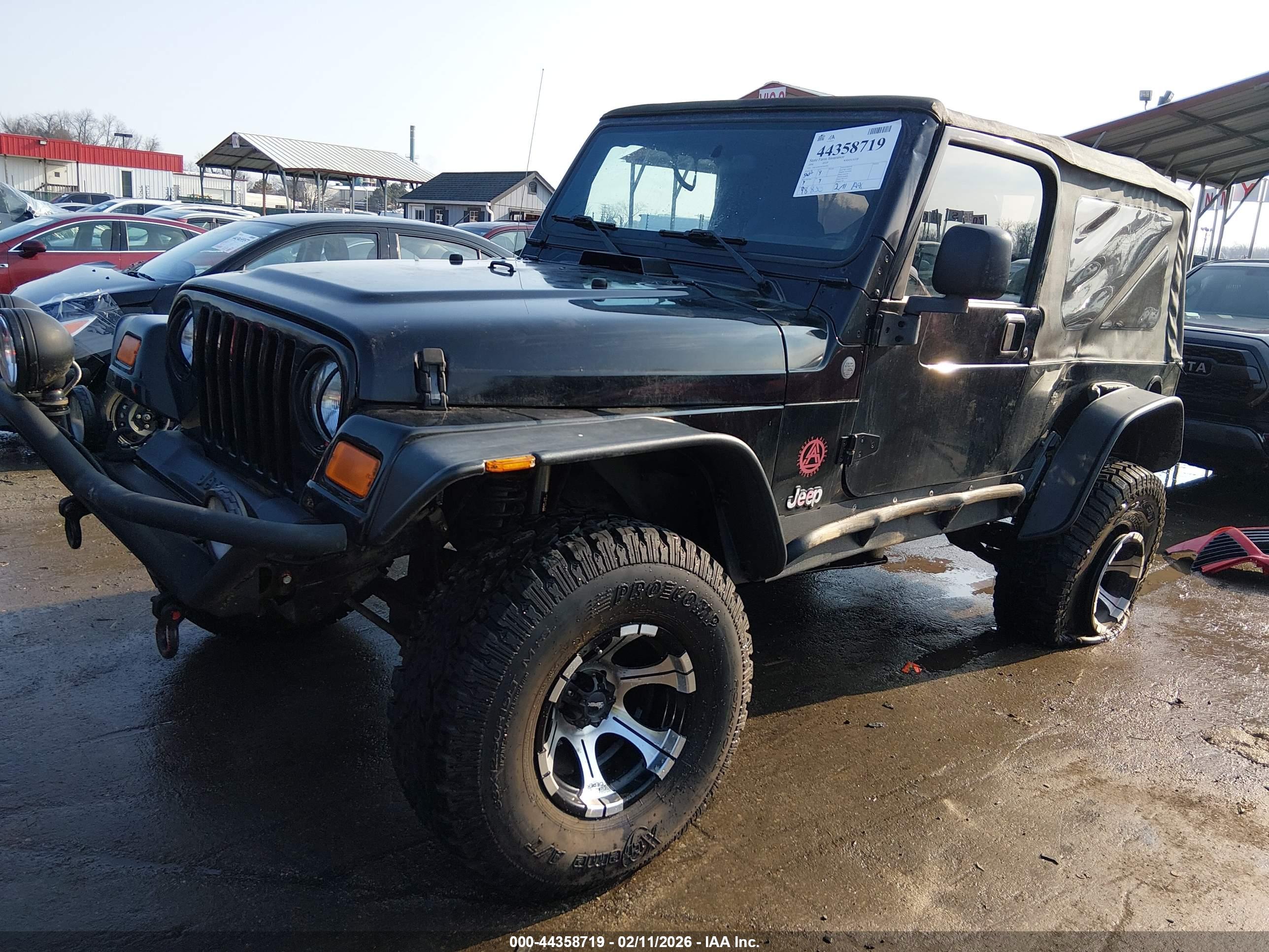 JEEP WRANGLER image 2