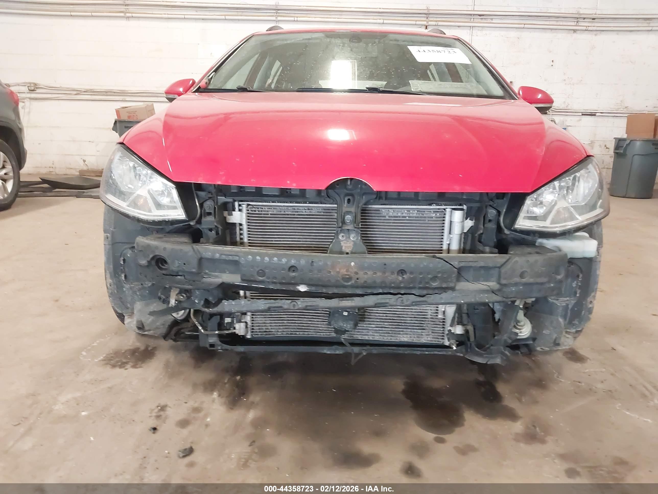 VOLKSWAGEN GOLF image 6