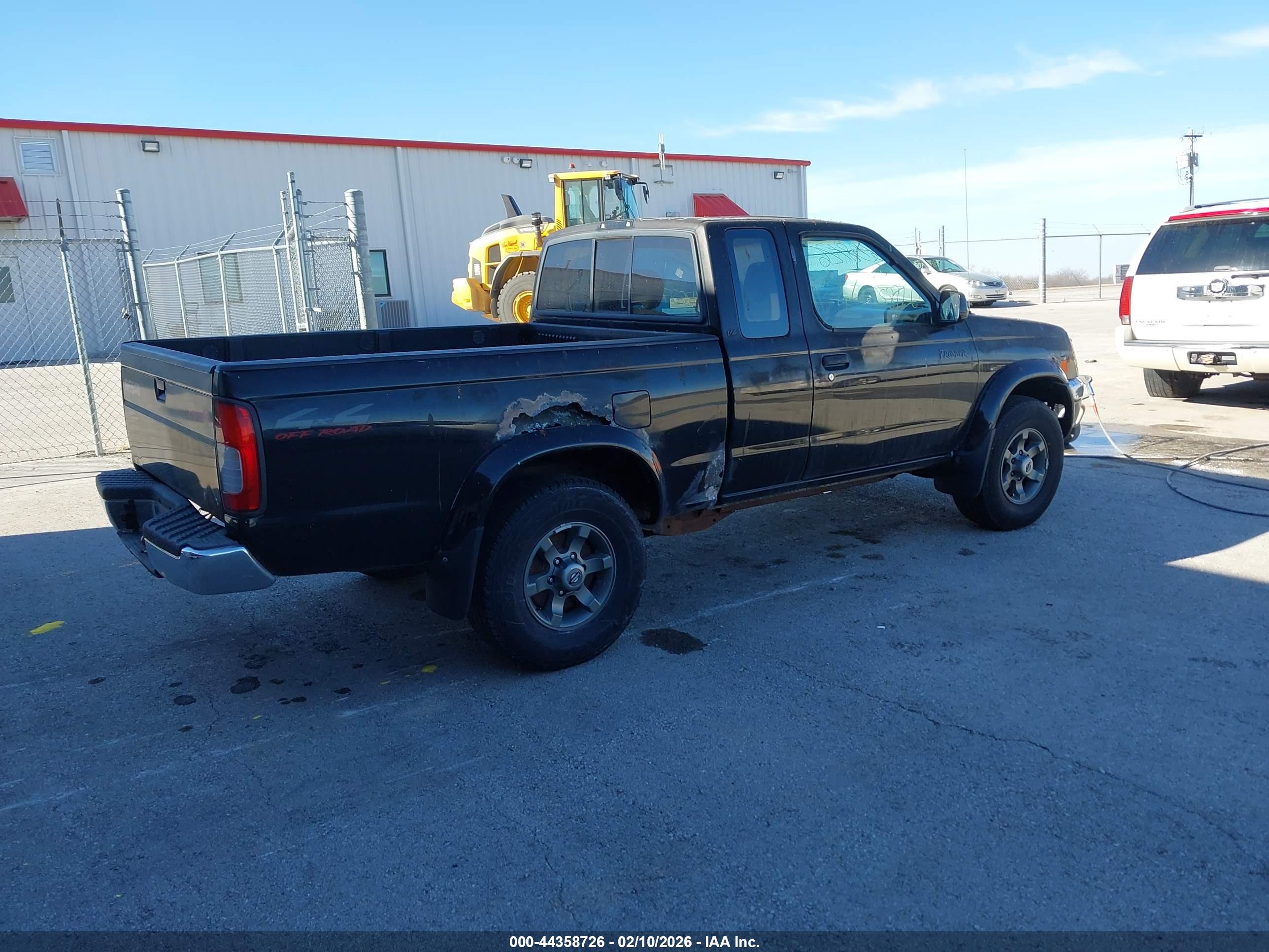 NISSAN FRONTIER image 4