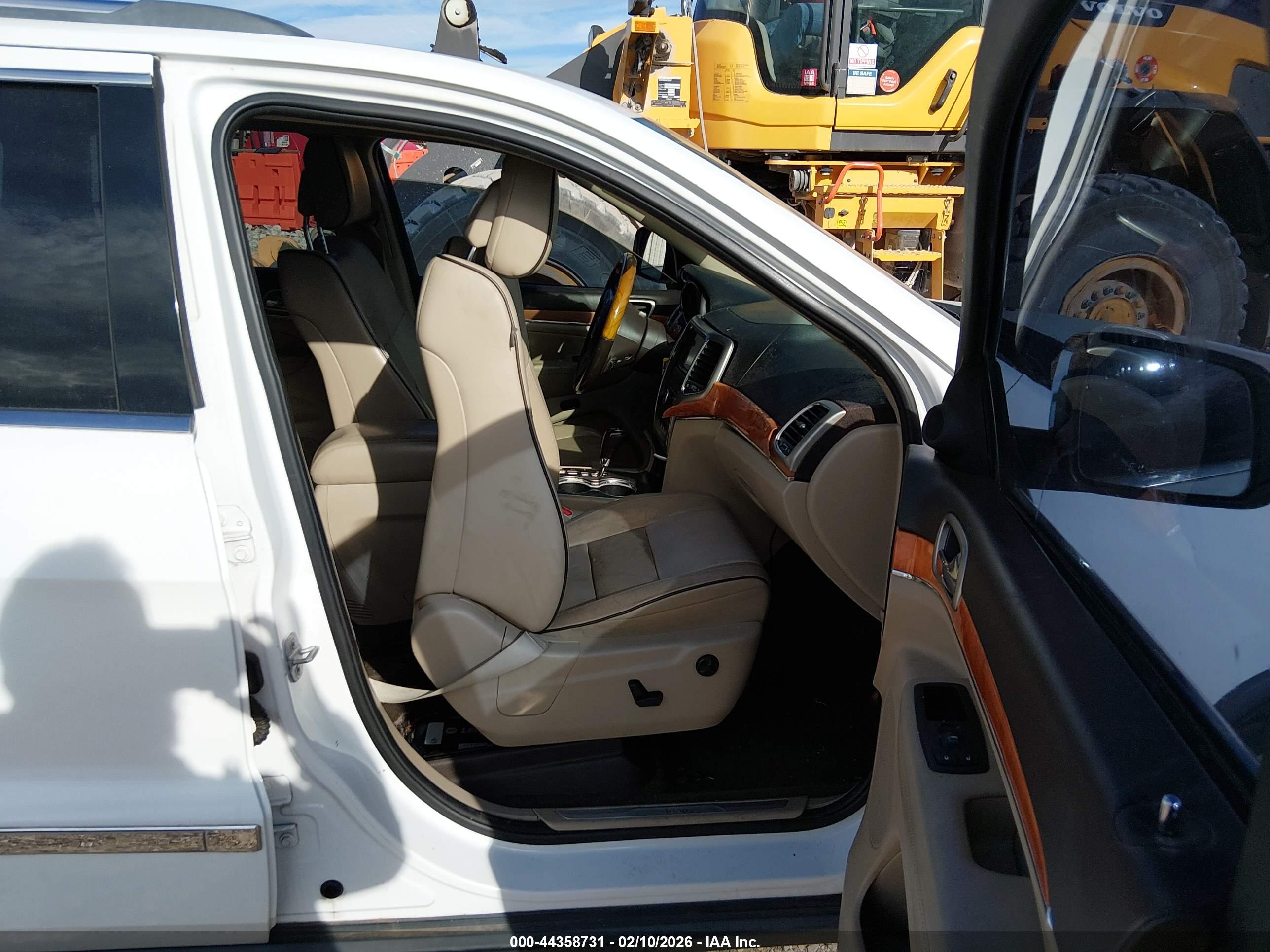 JEEP GRAND image 5