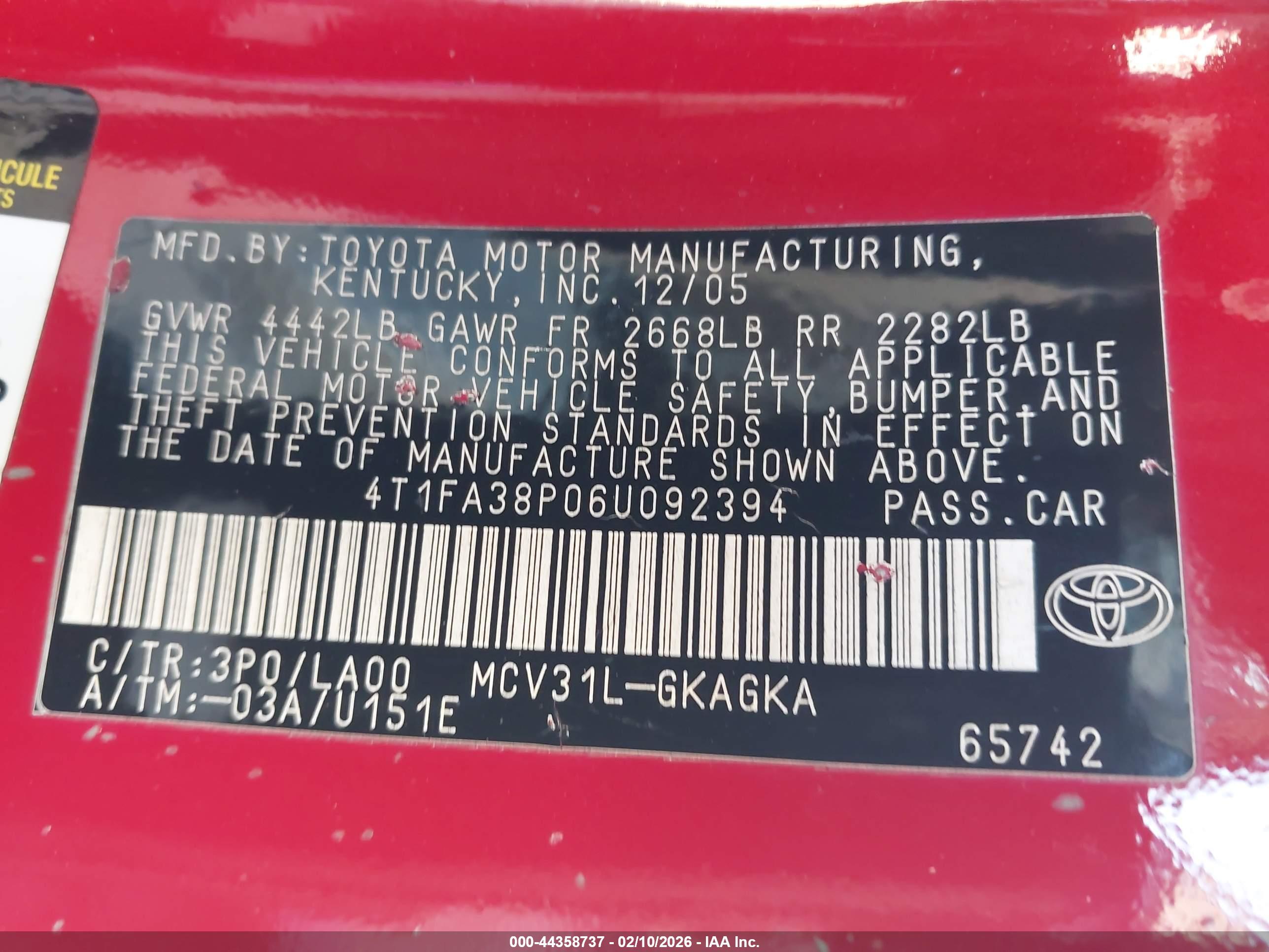 TOYOTA CAMRY image 9