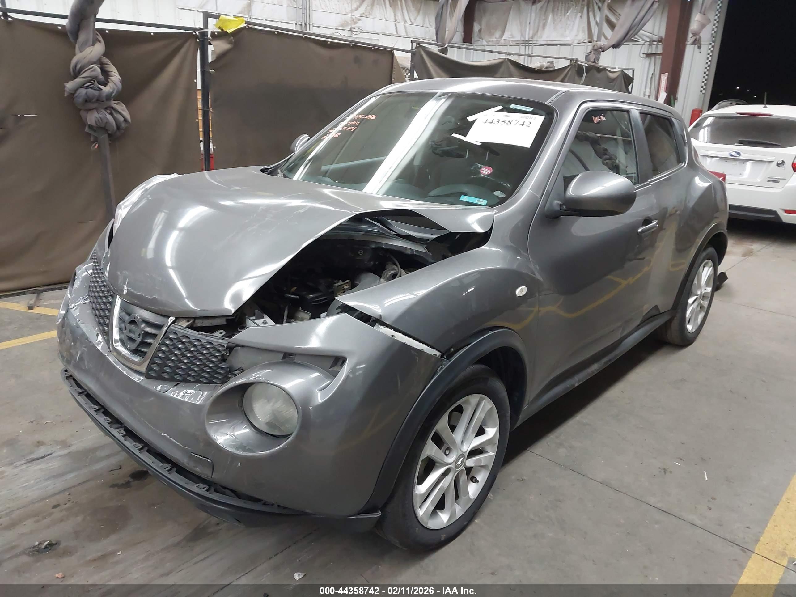 NISSAN JUKE image 2
