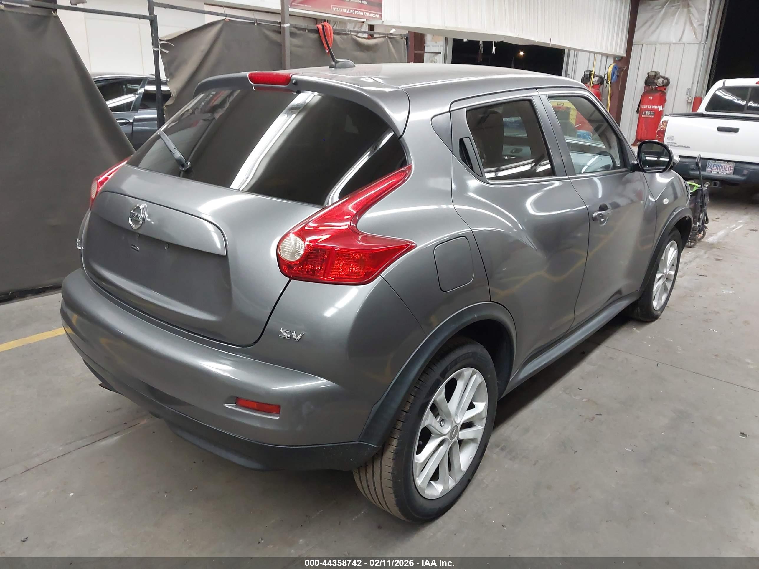 NISSAN JUKE image 4