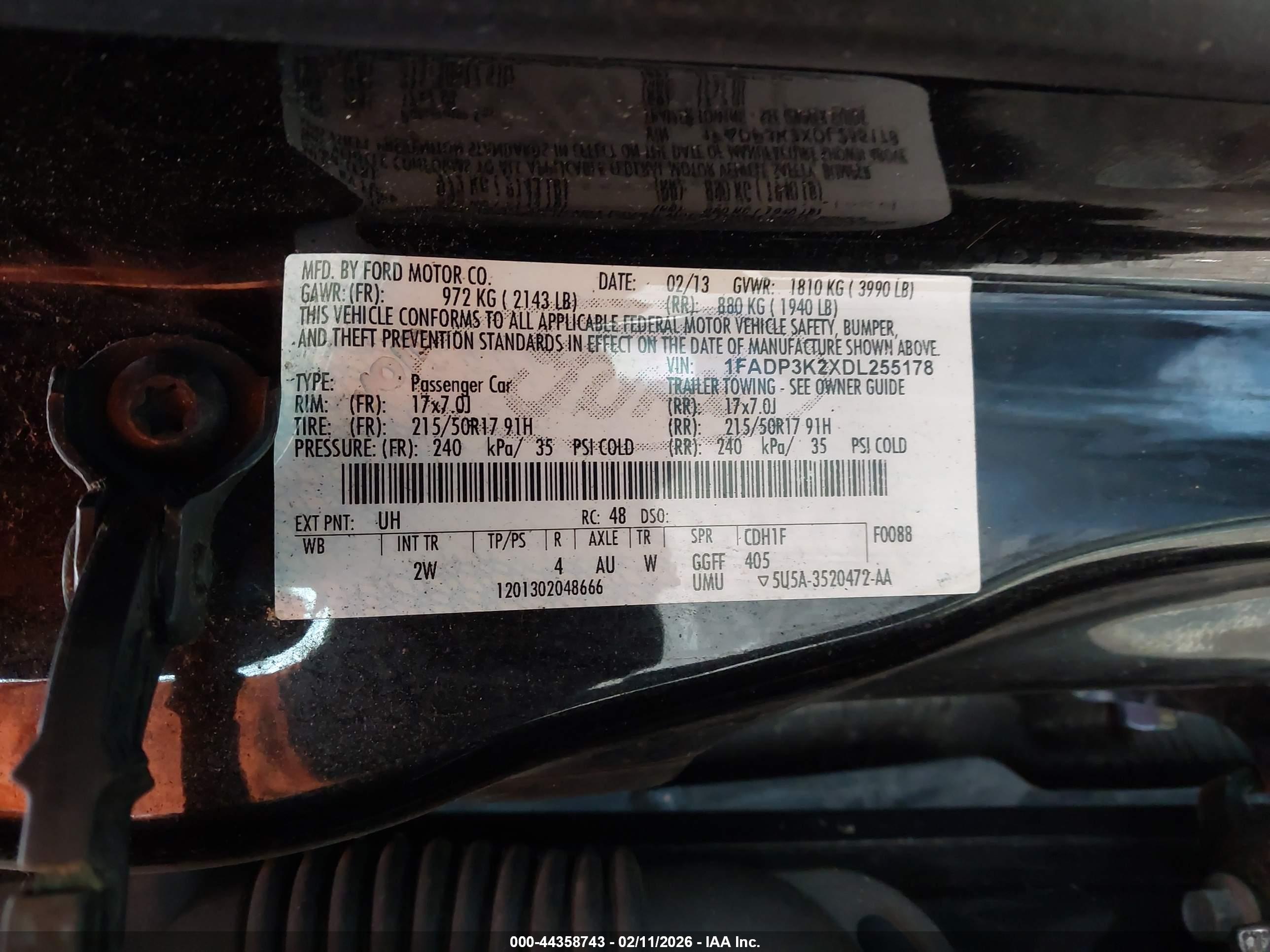 FORD FOCUS image 9