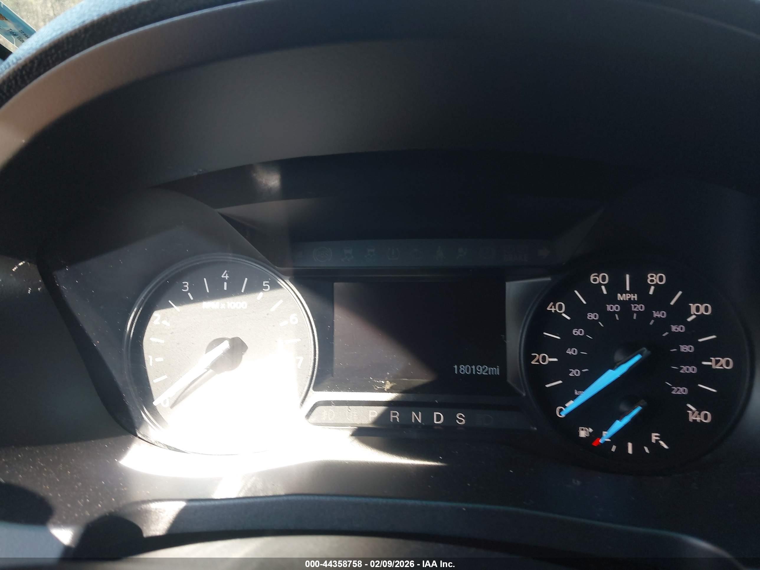 FORD EXPLORER image 7