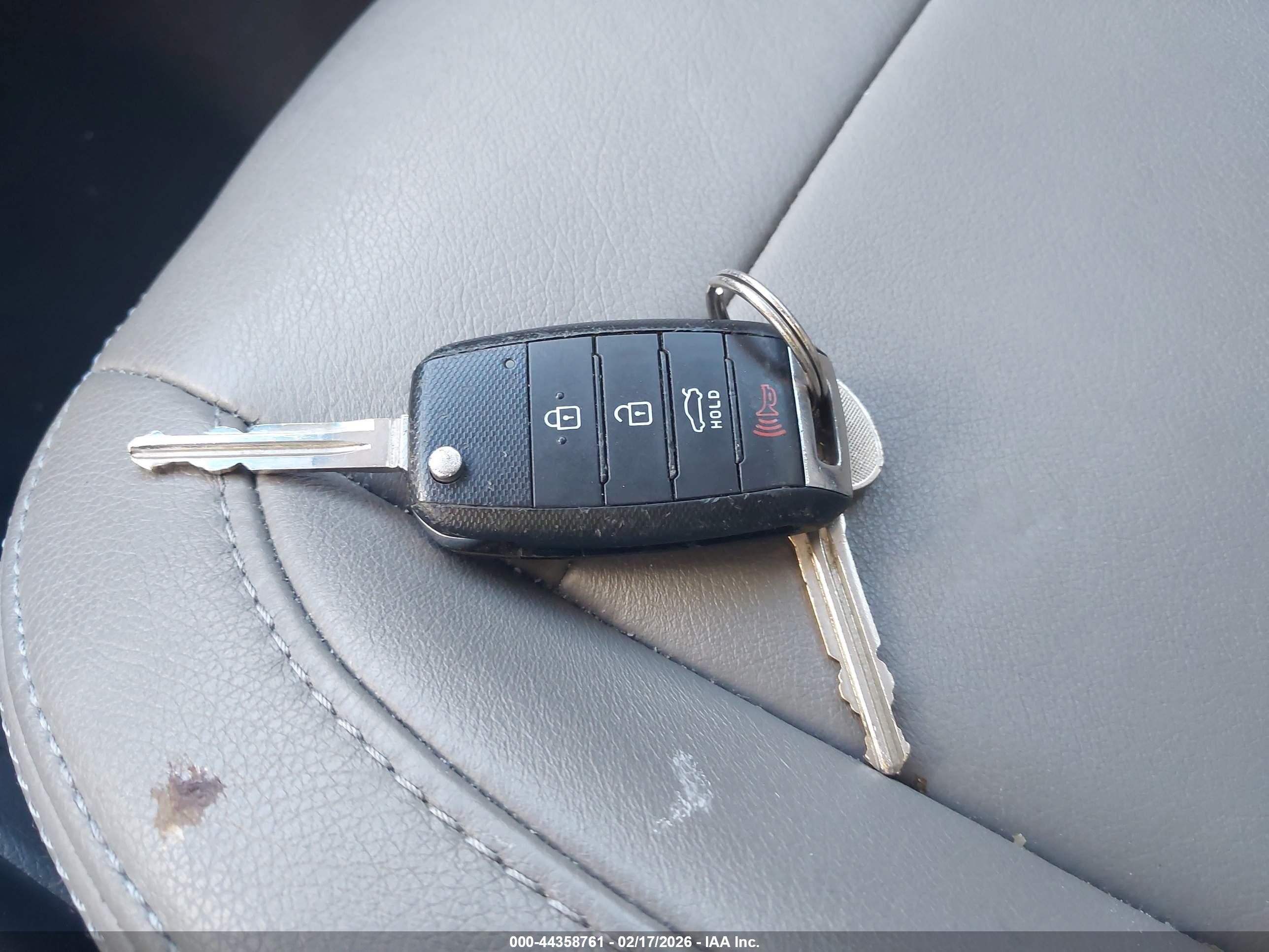 KIA FORTE image 11