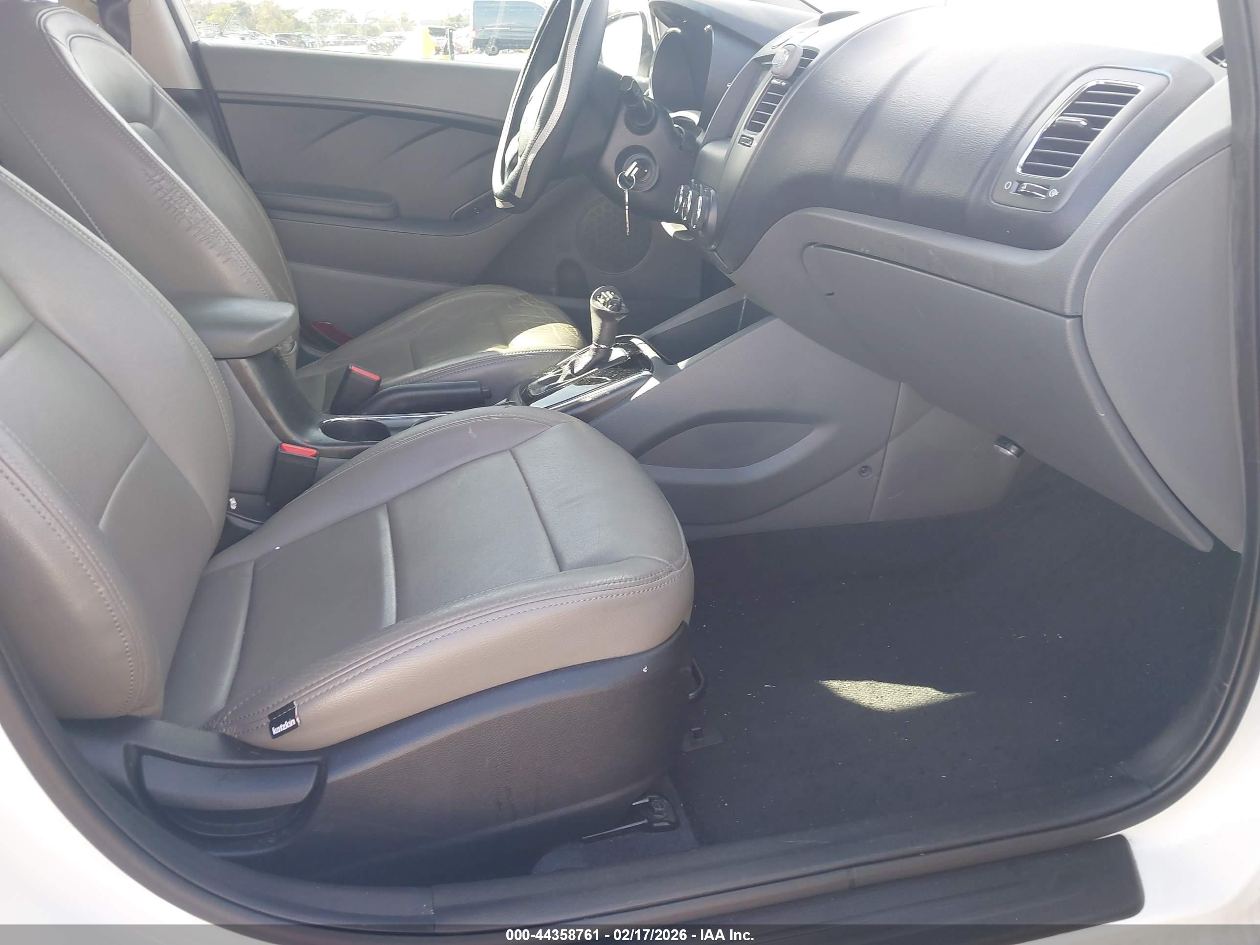 KIA FORTE image 5