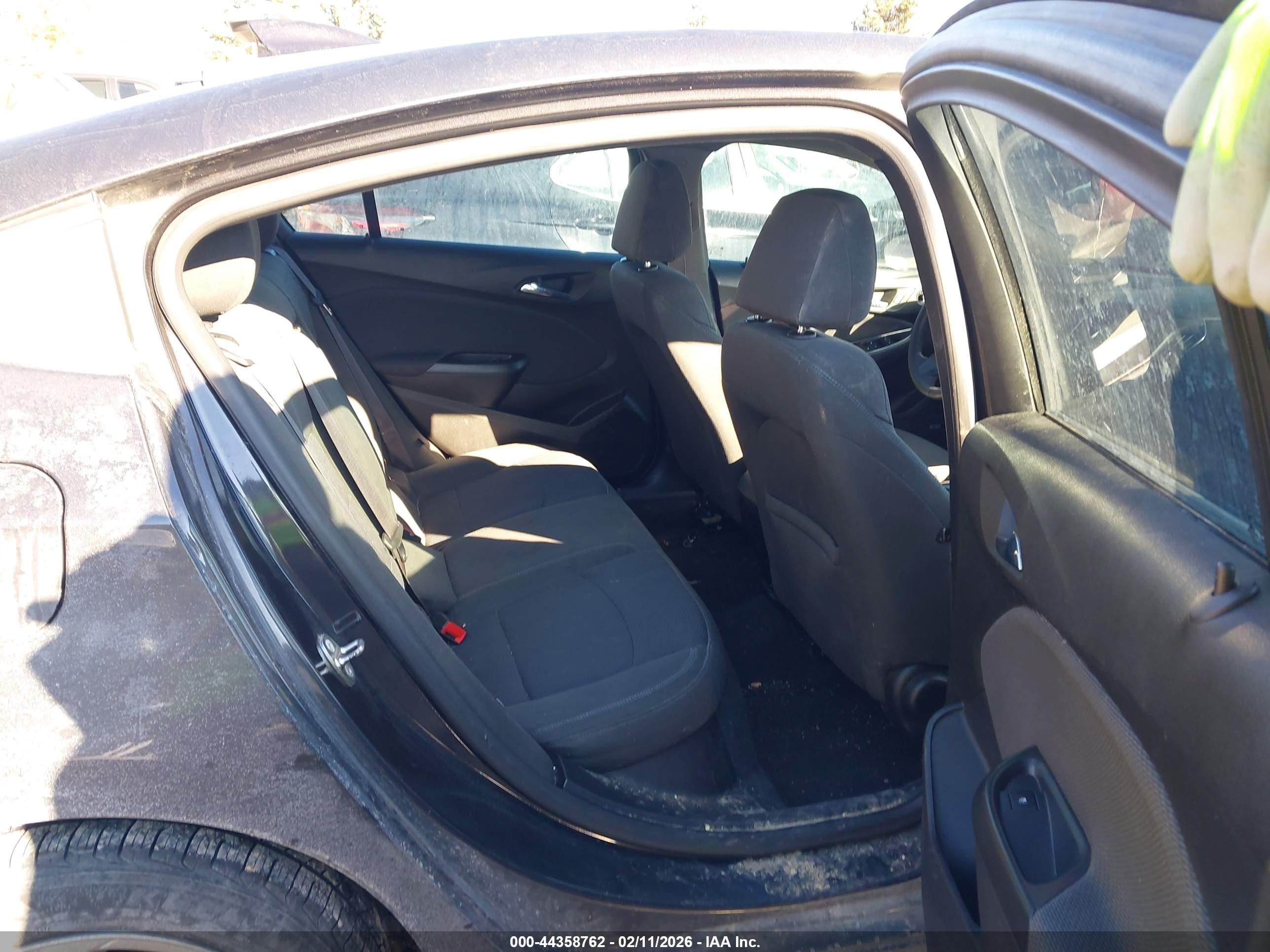 CHEVROLET CRUZE image 8