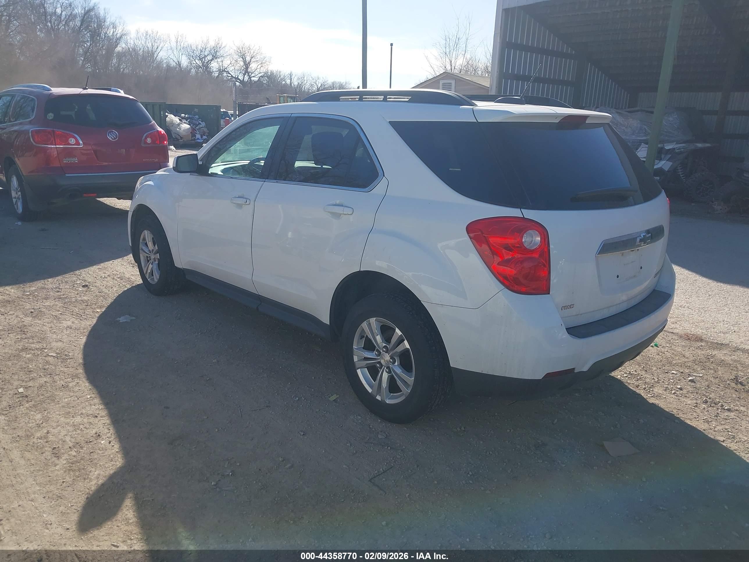 CHEVROLET EQUINOX image 3