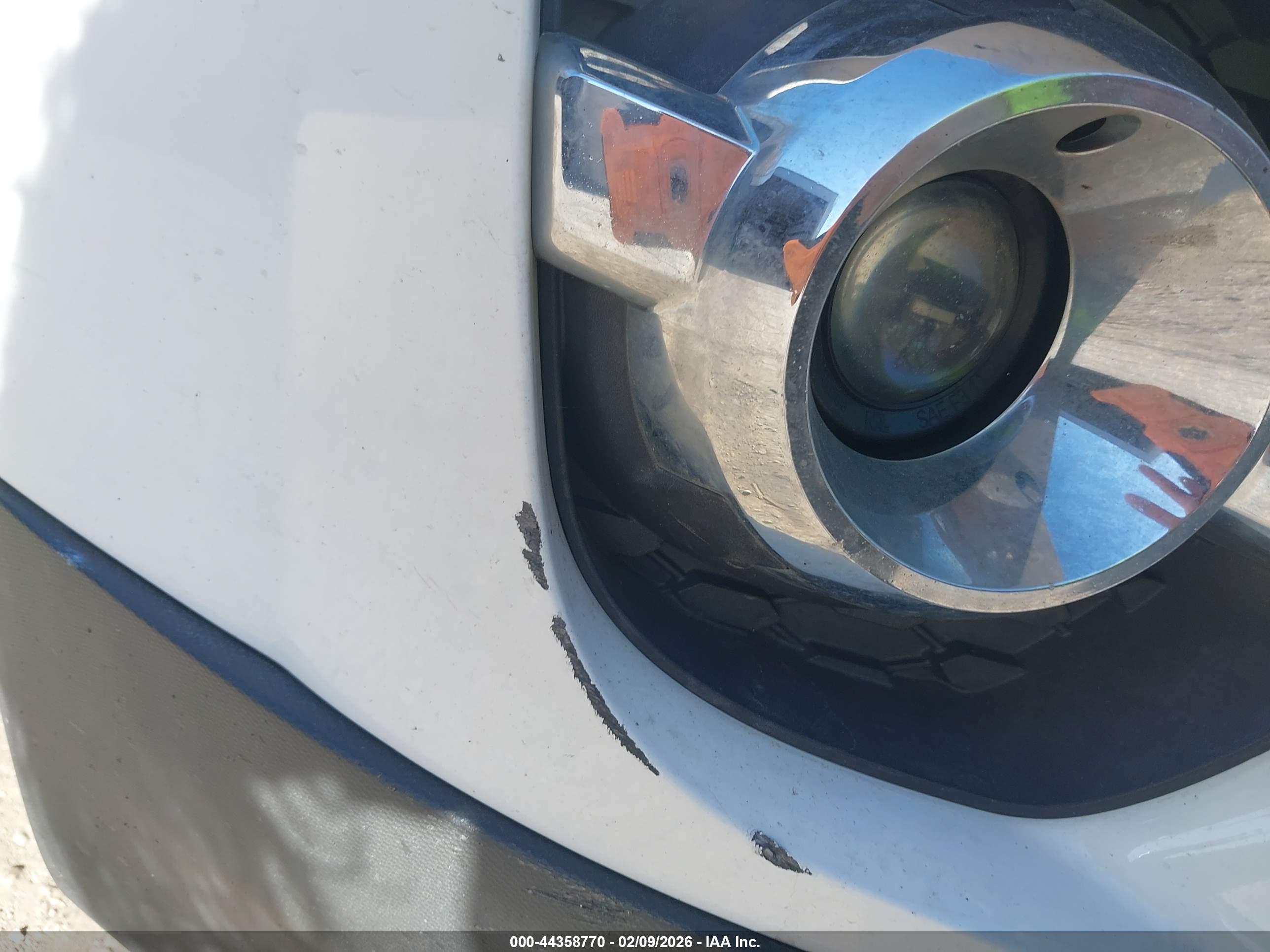 CHEVROLET EQUINOX image 6