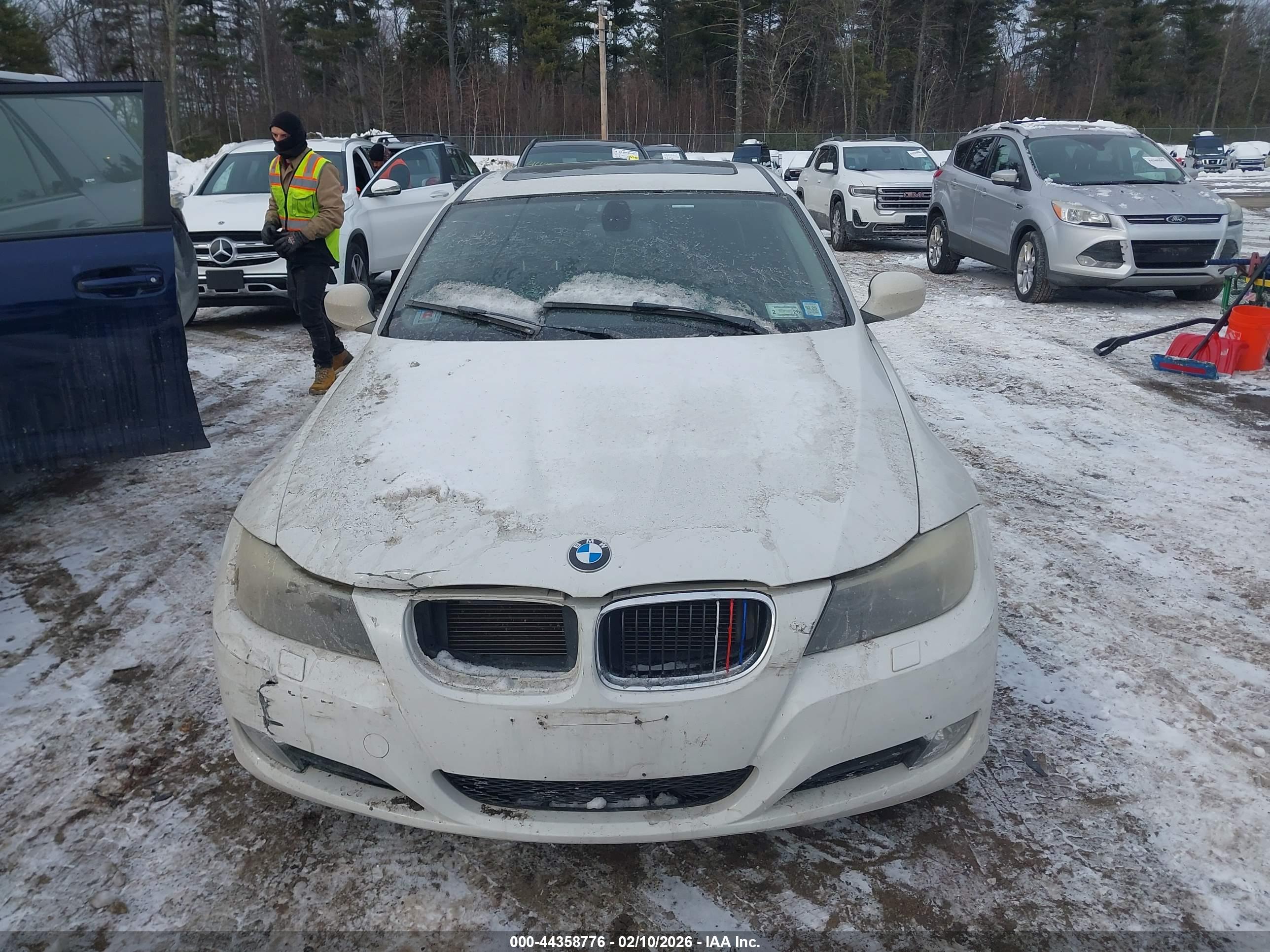 BMW 328I image 6