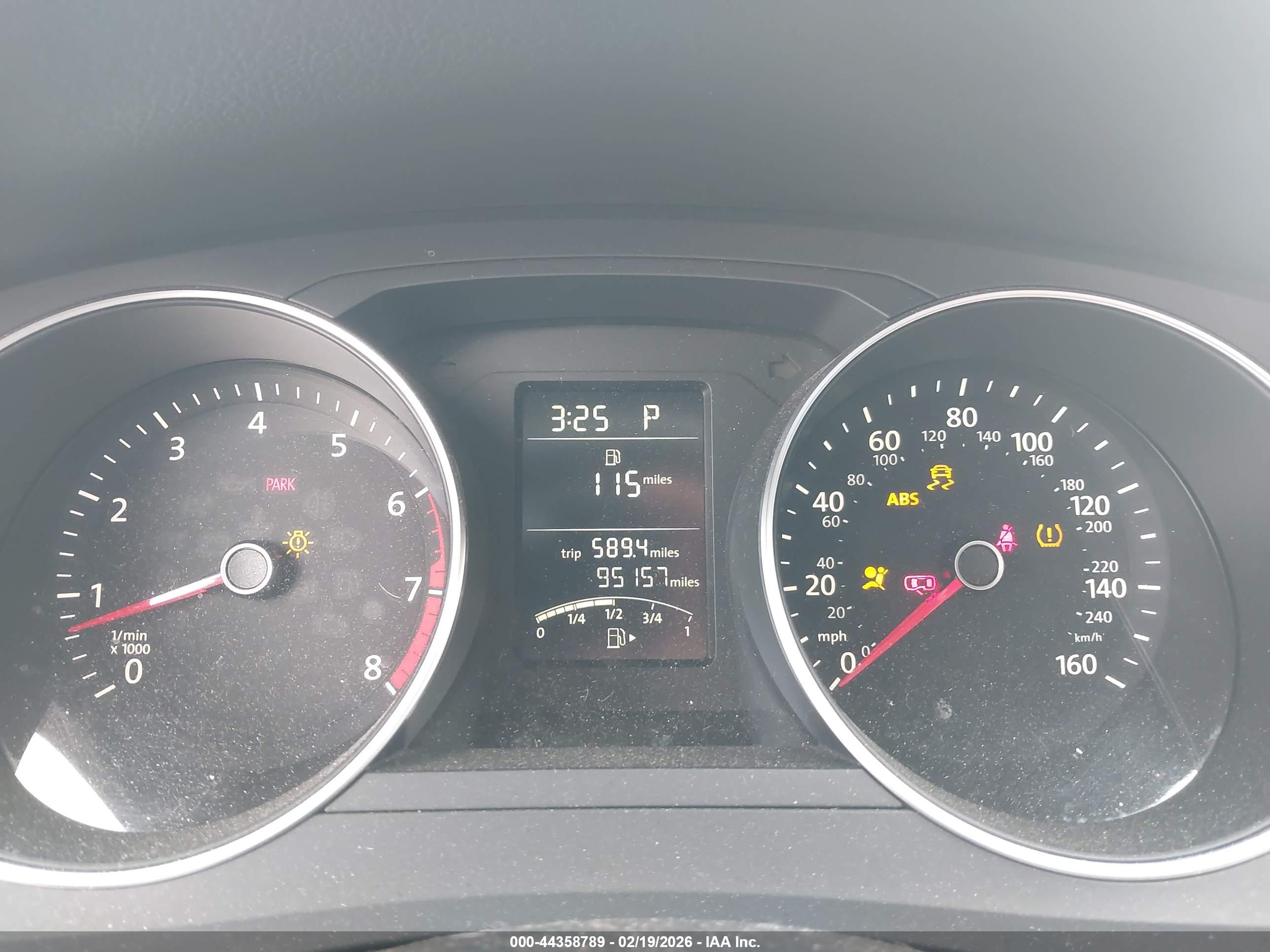 VOLKSWAGEN JETTA image 7