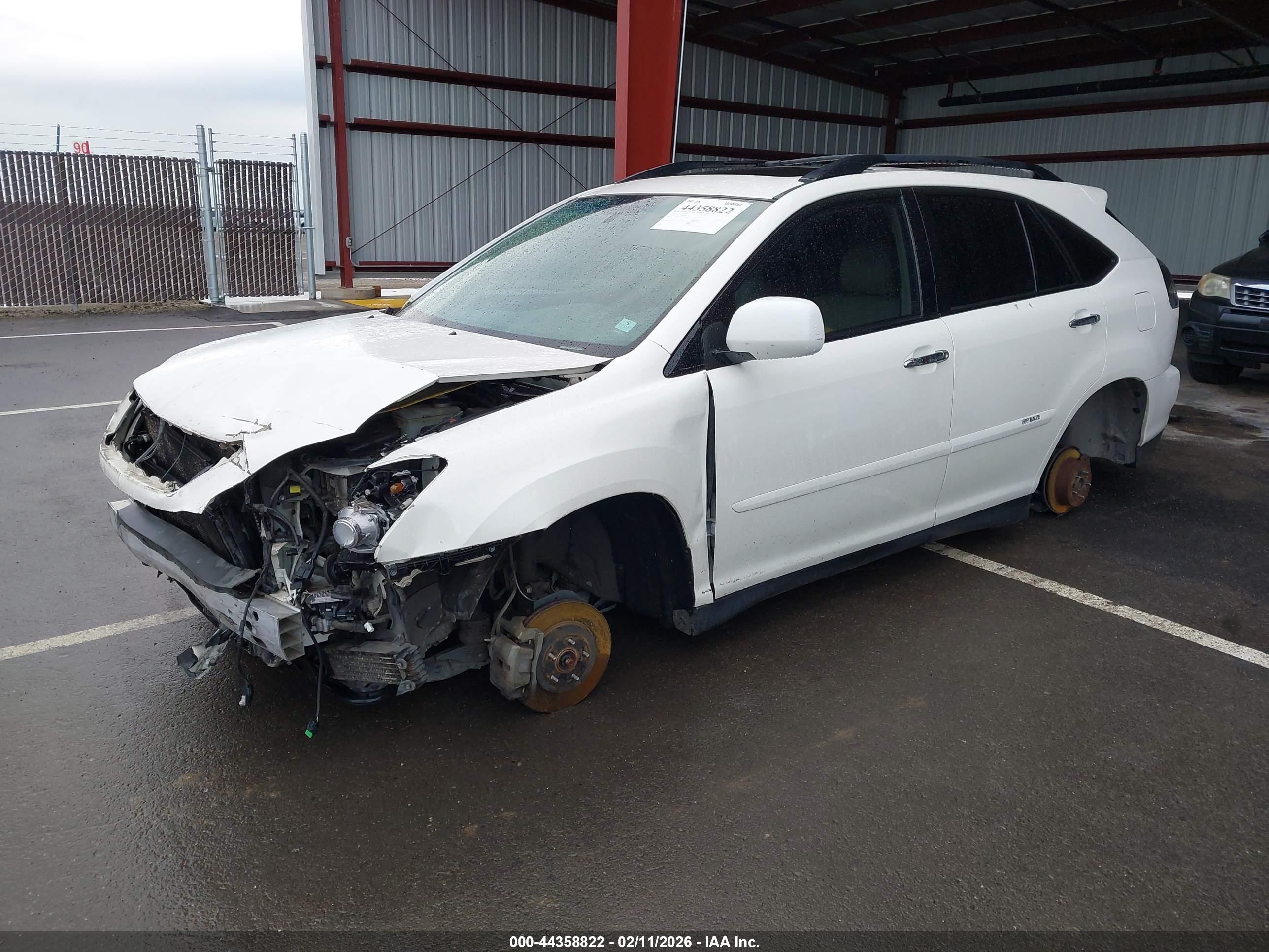 LEXUS RX image 2