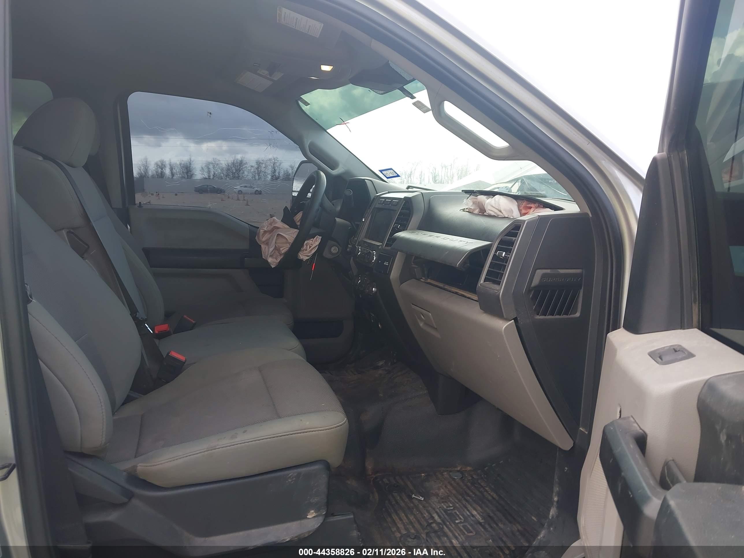 FORD F-350 image 7