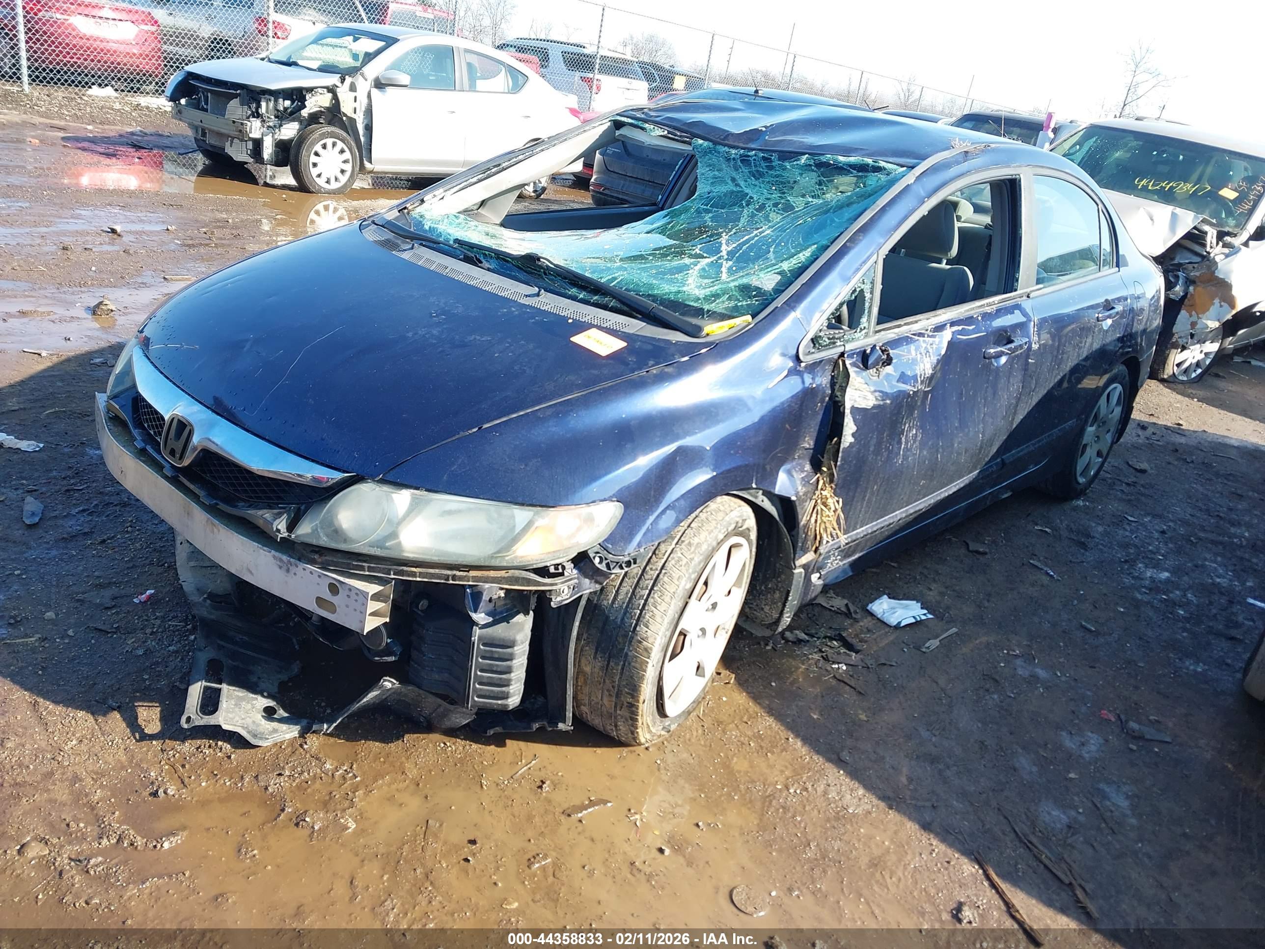 HONDA CIVIC image 2