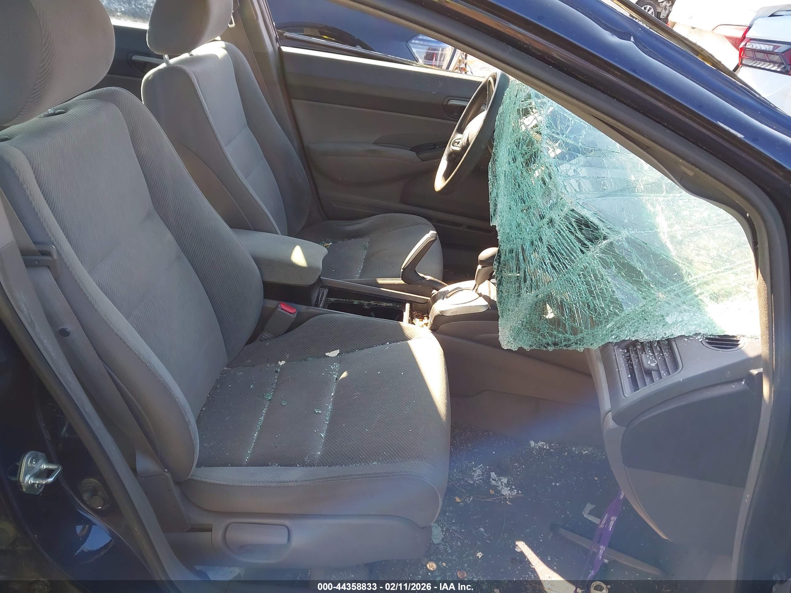 HONDA CIVIC image 5