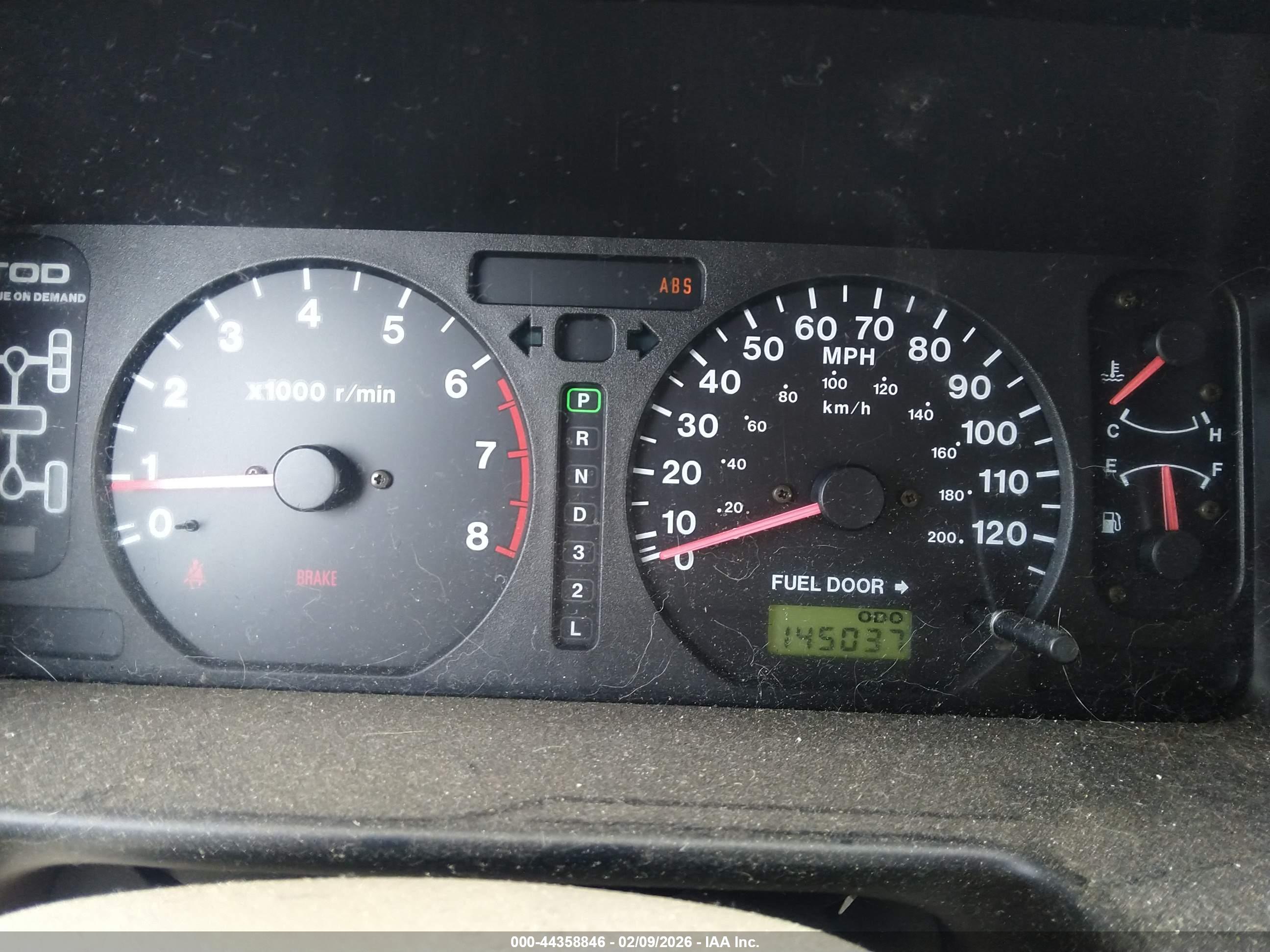 ISUZU TROOPER image 7