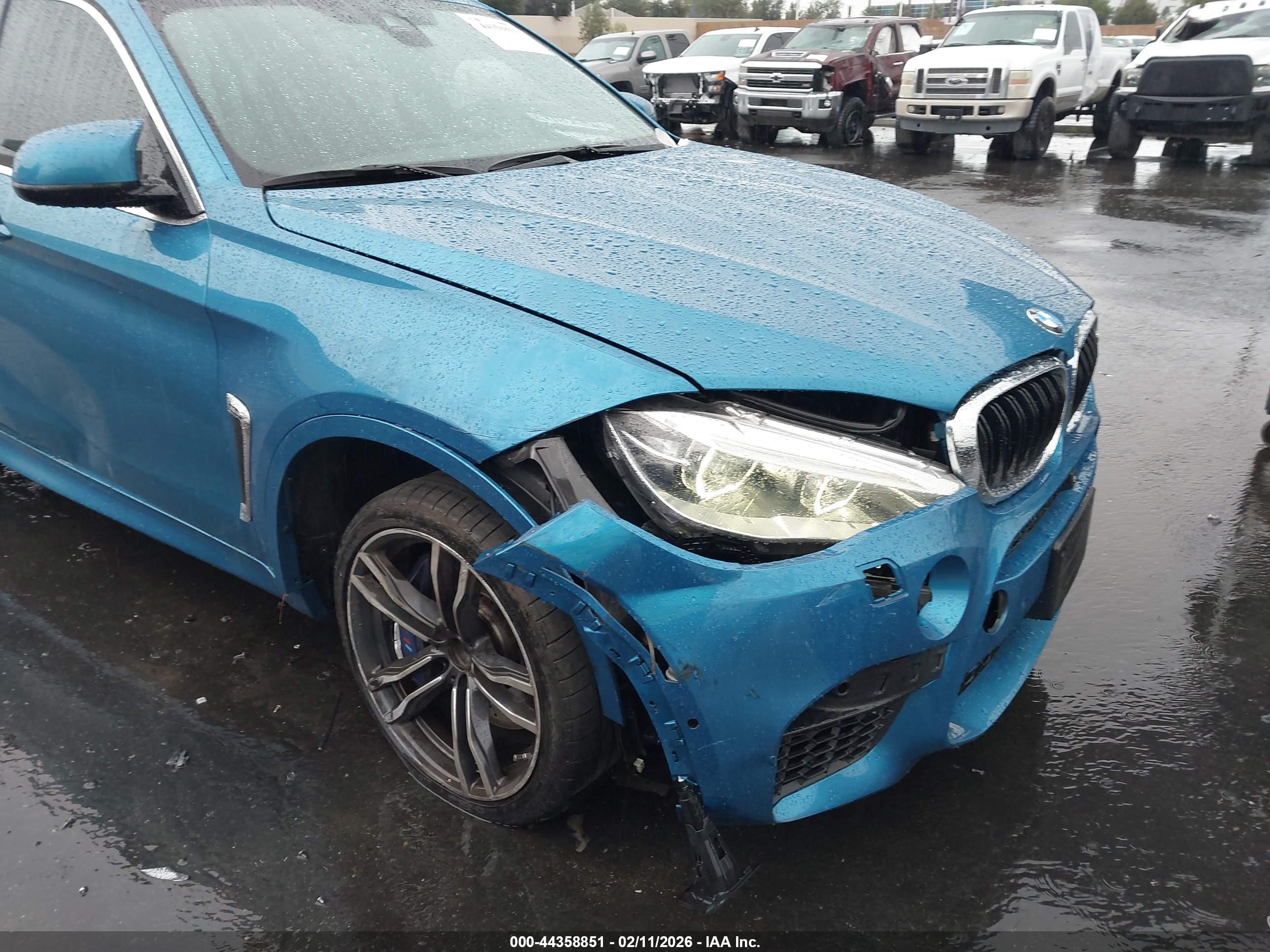 BMW X6 image 6