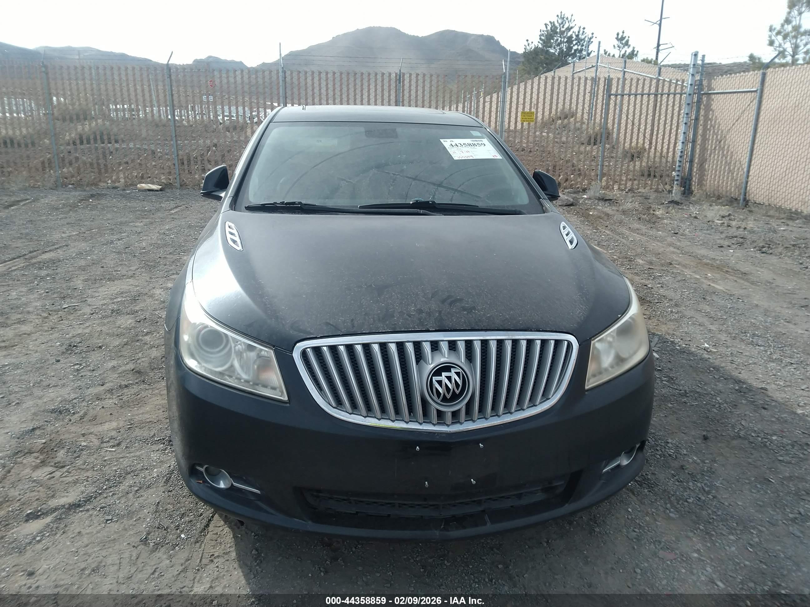 BUICK LACROSSE image 6