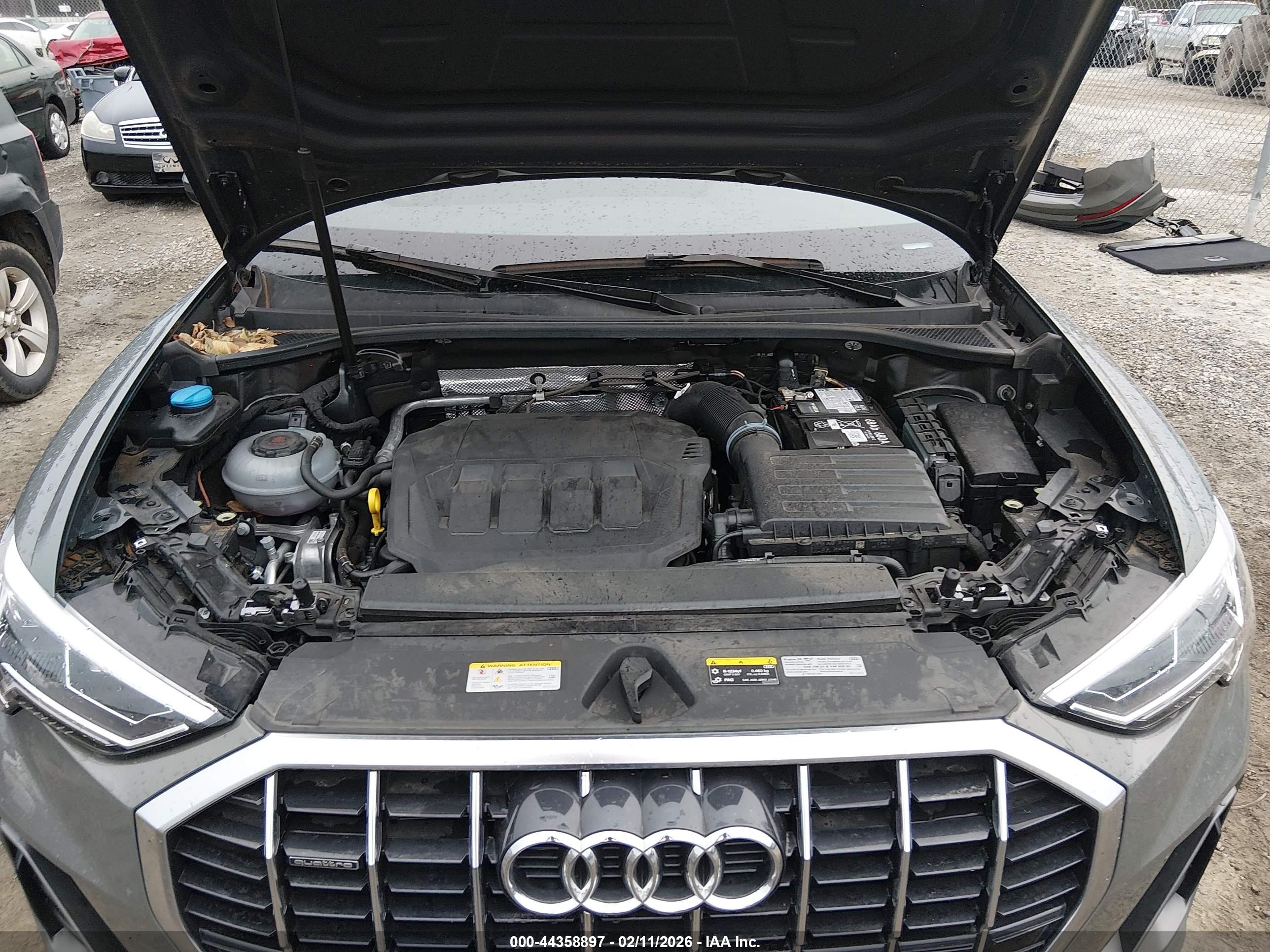 AUDI Q3 image 10