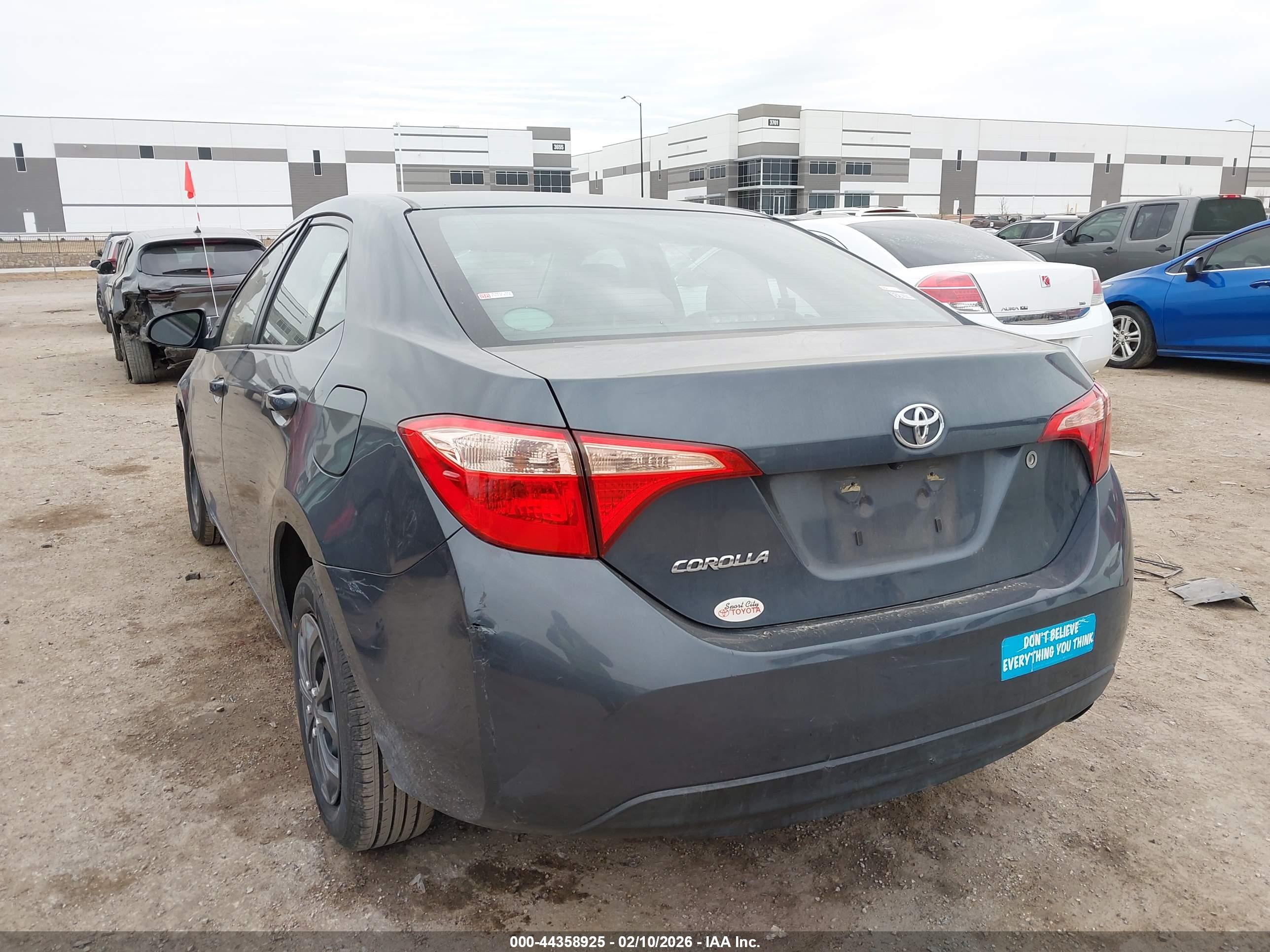 TOYOTA COROLLA image 3