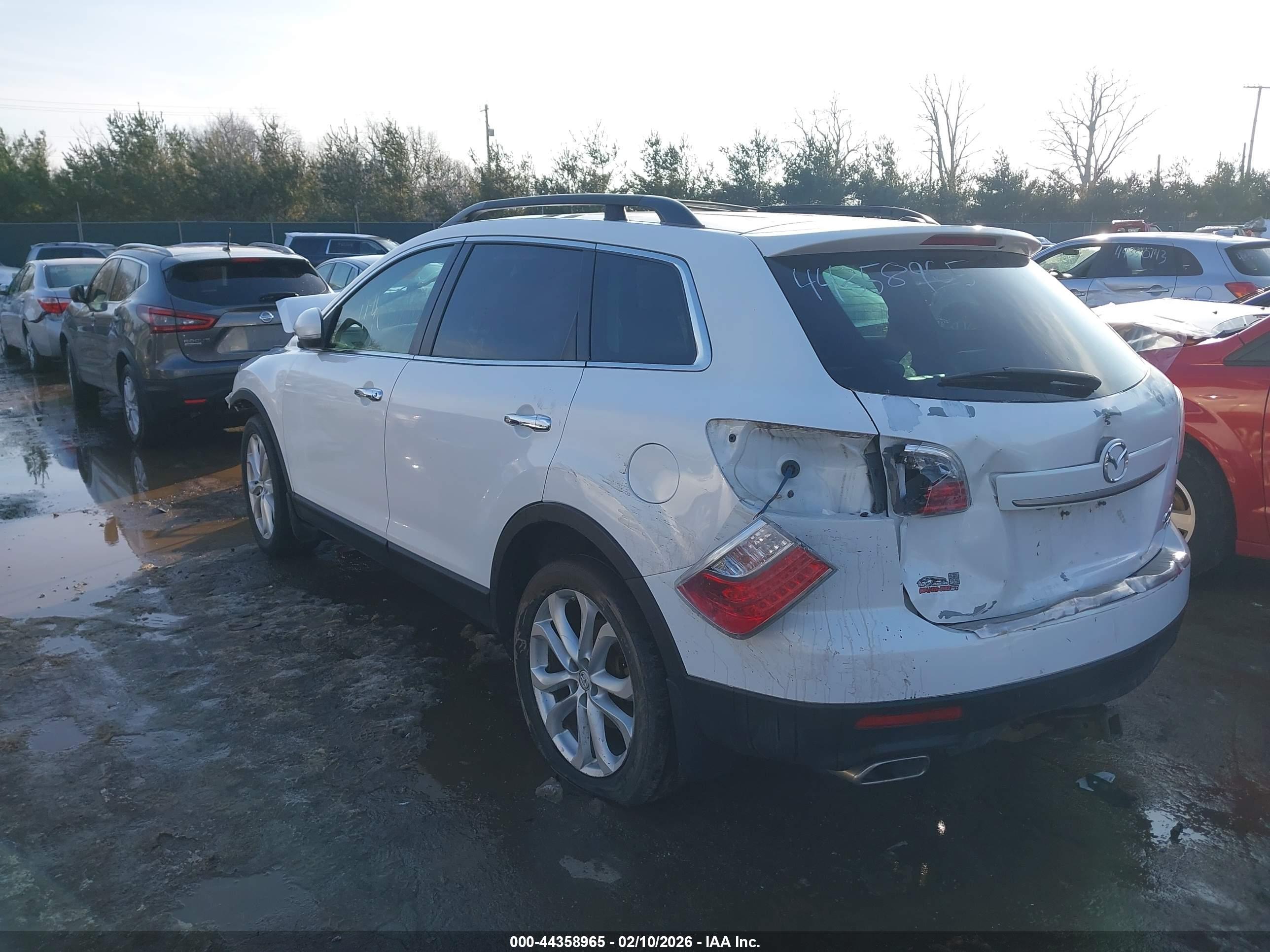 MAZDA CX-9 image 3